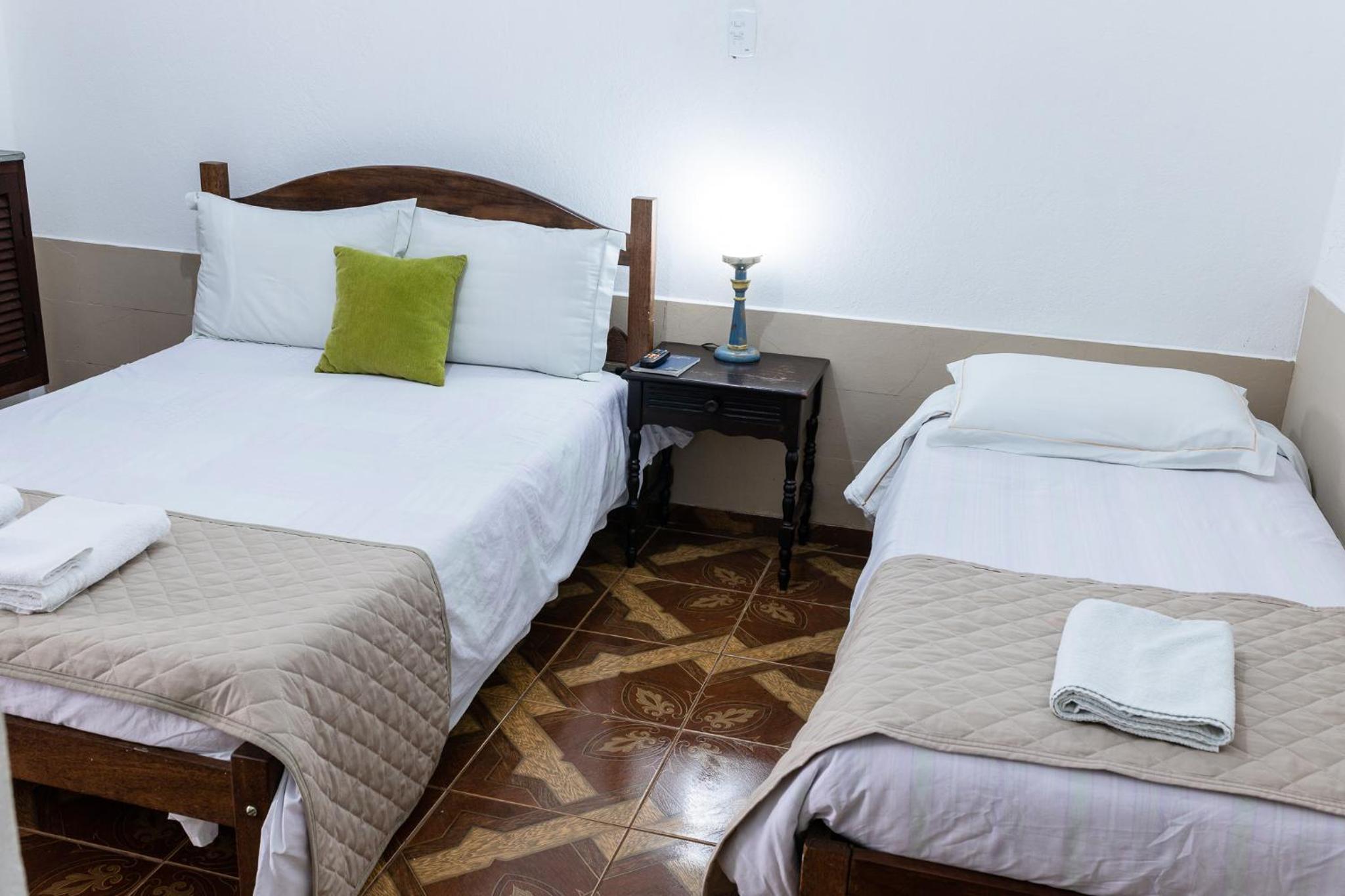 Quadruple Room - Photo 5