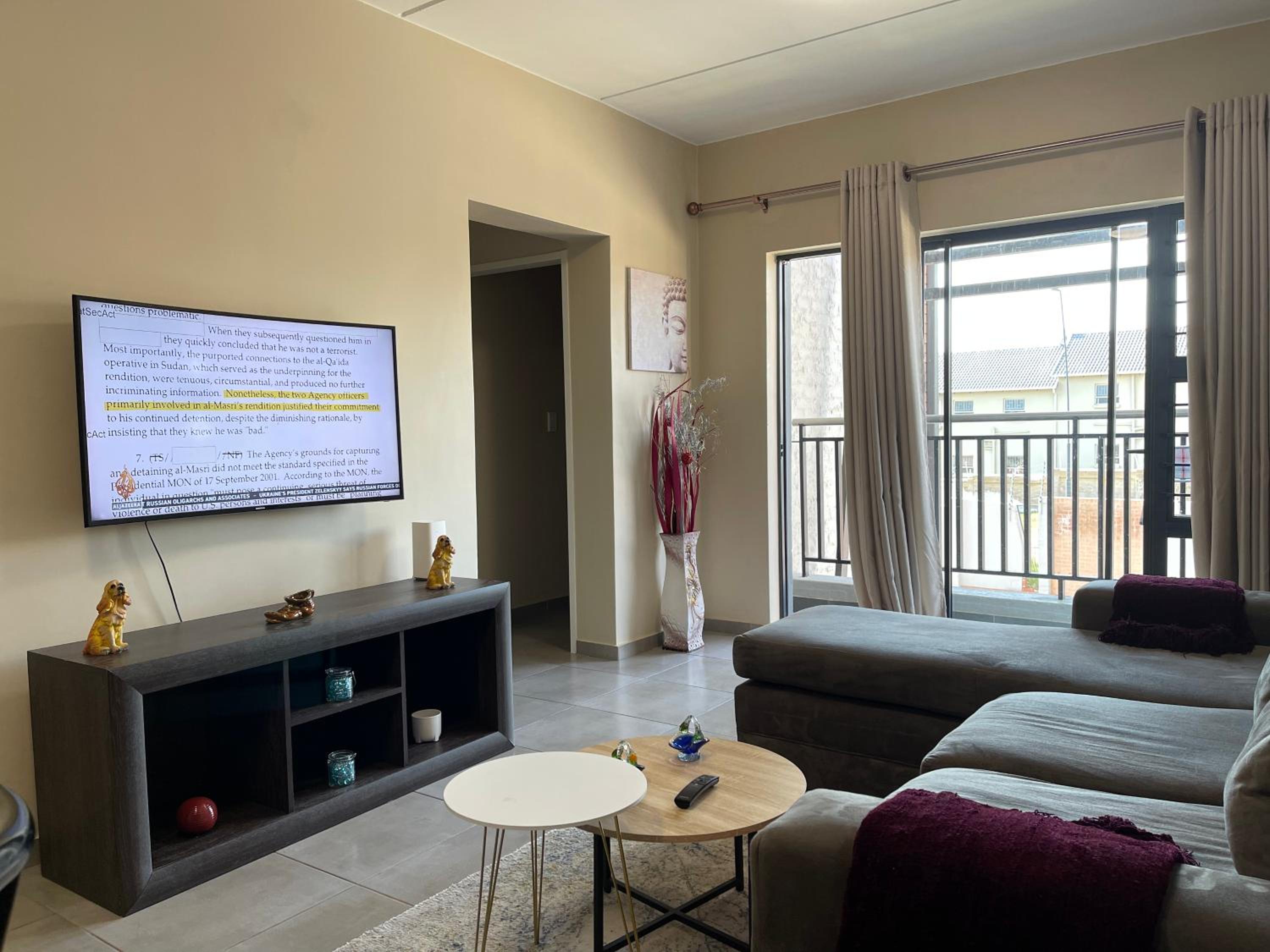 Two-Bedroom Apartment - Photo 10