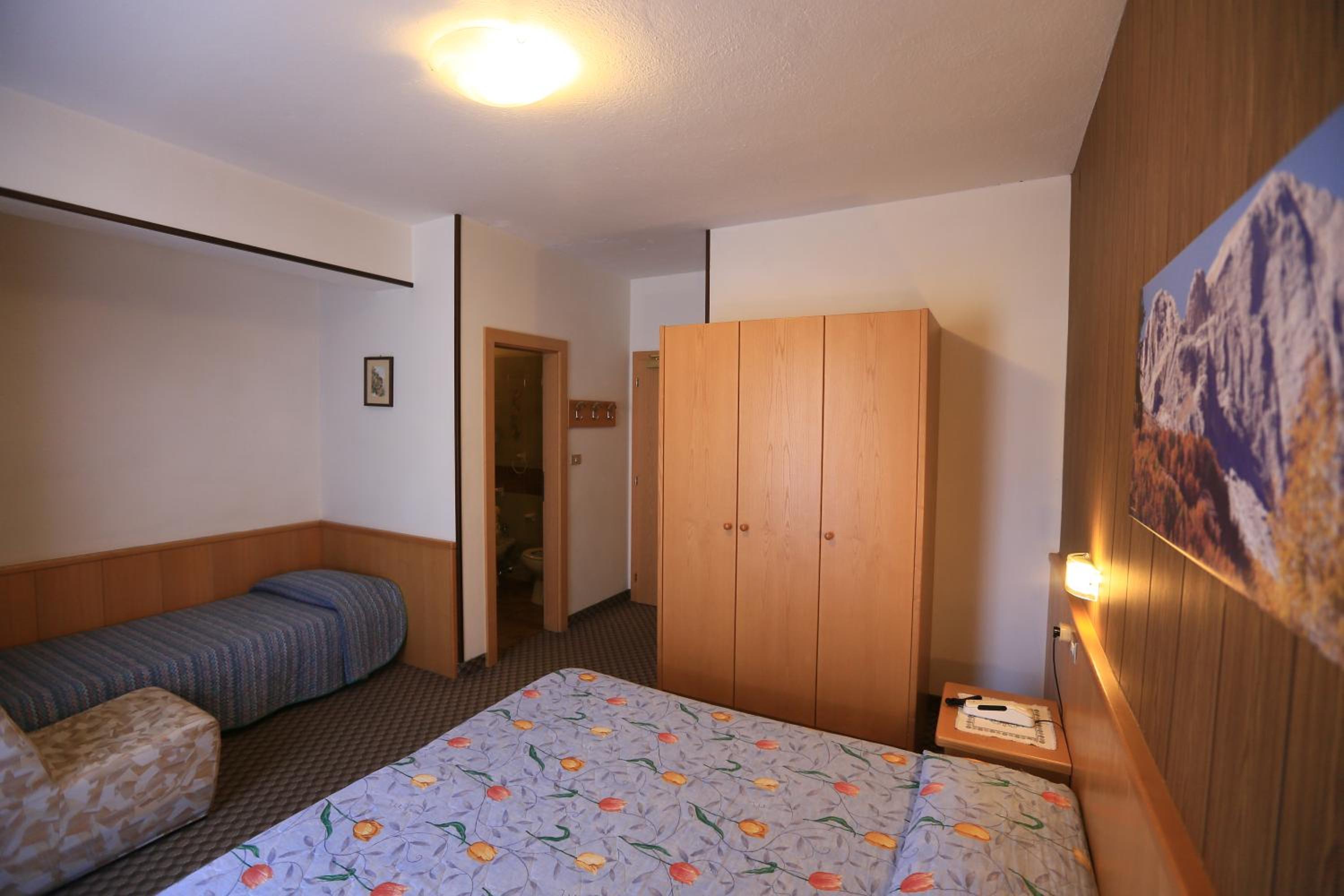 Triple Room with Balcony photo 3