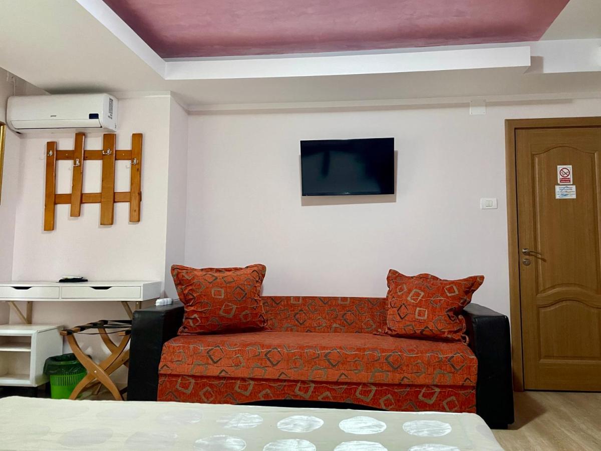 Triple Room with Garden View photo 1