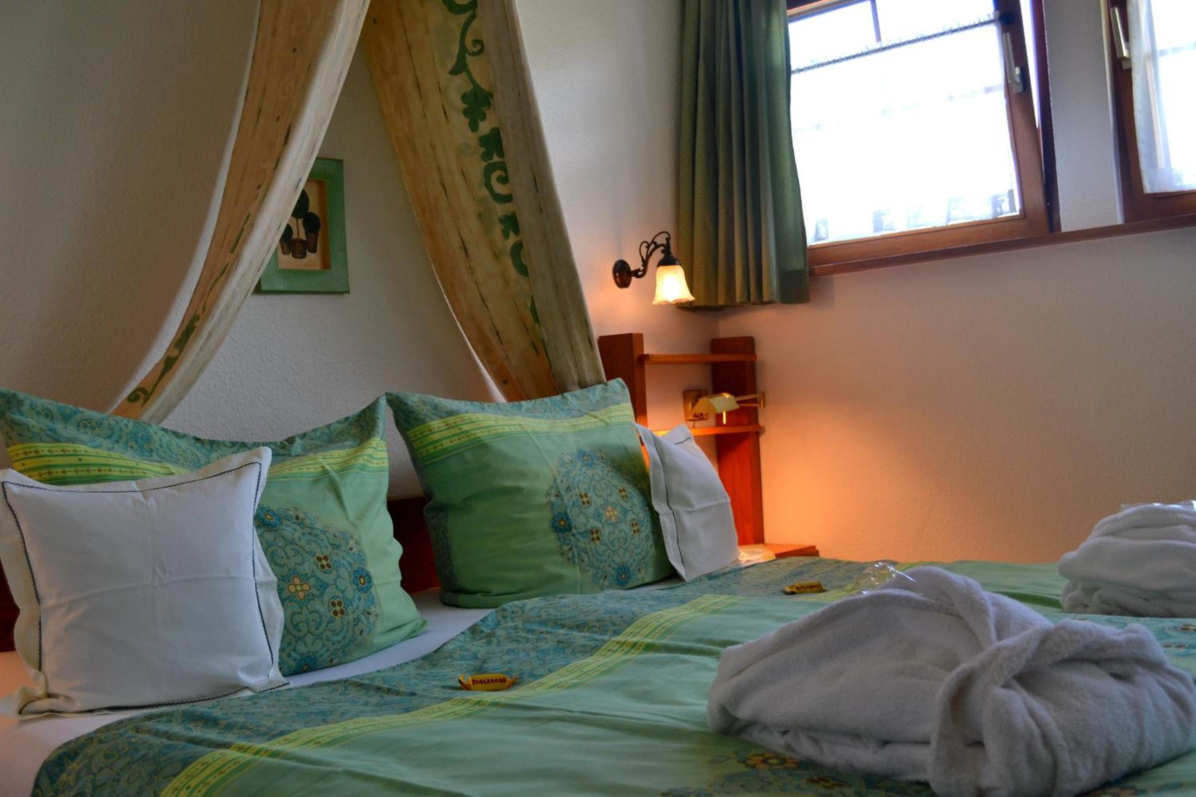 Superior One-Bedroom Apartment with Balcony
