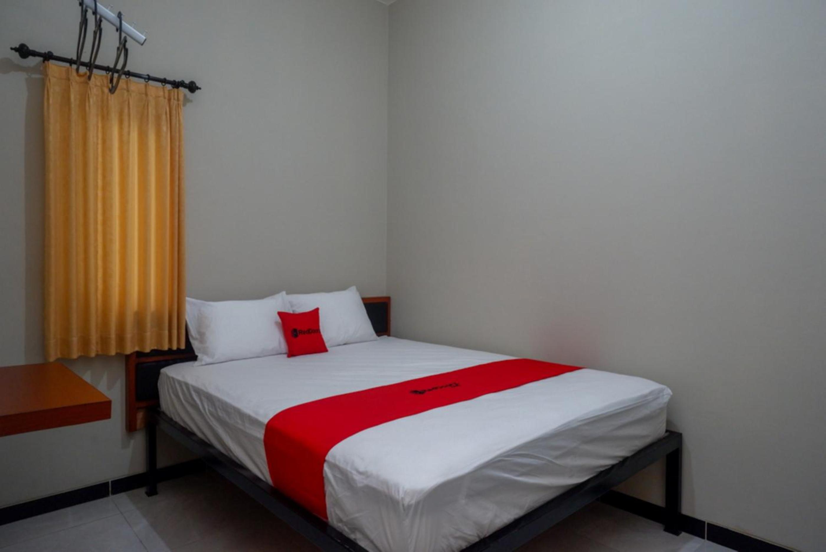 Standard Double Room - Photo 1
