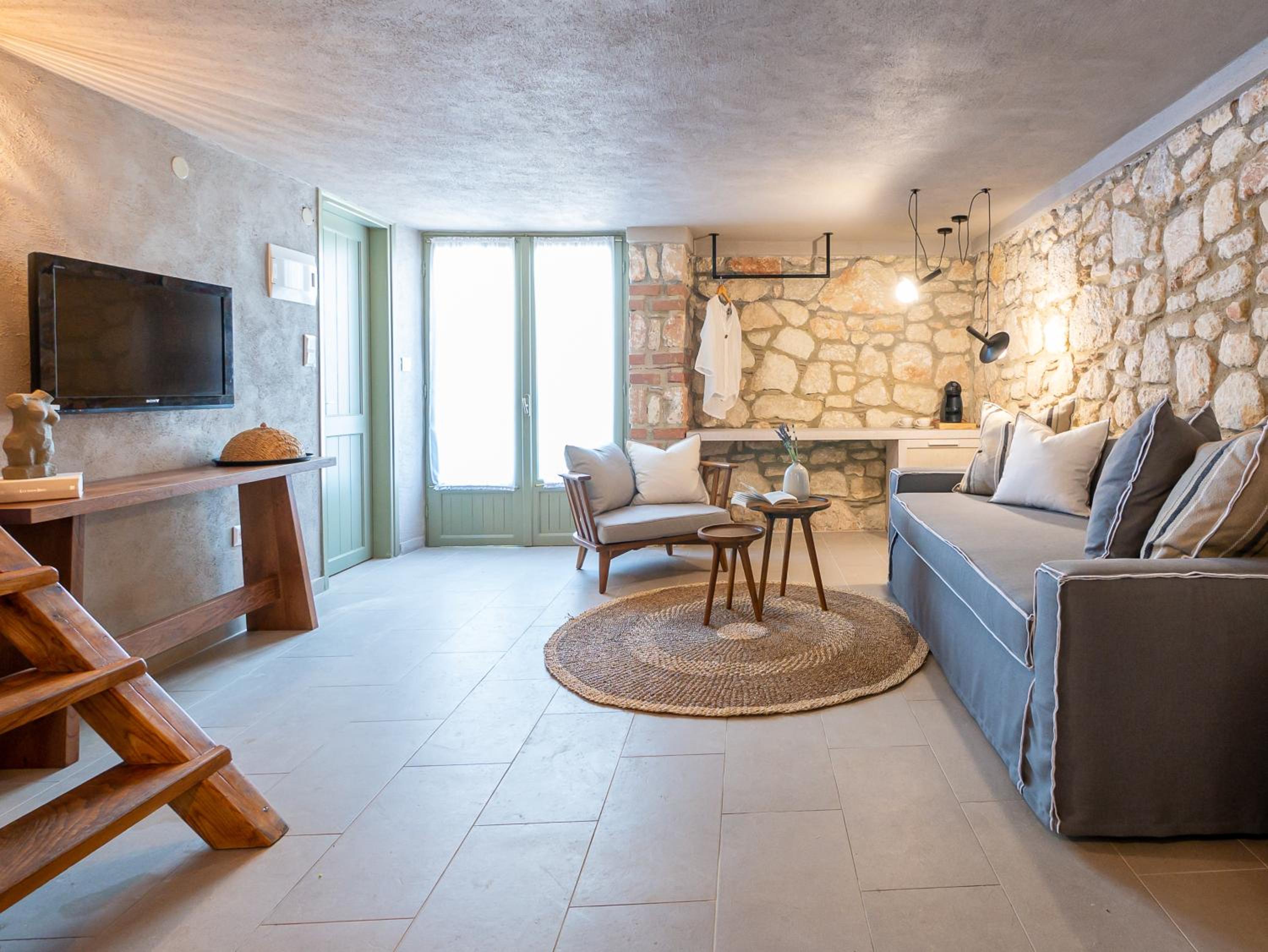 Superior Maisonette with pool - Photo 6
