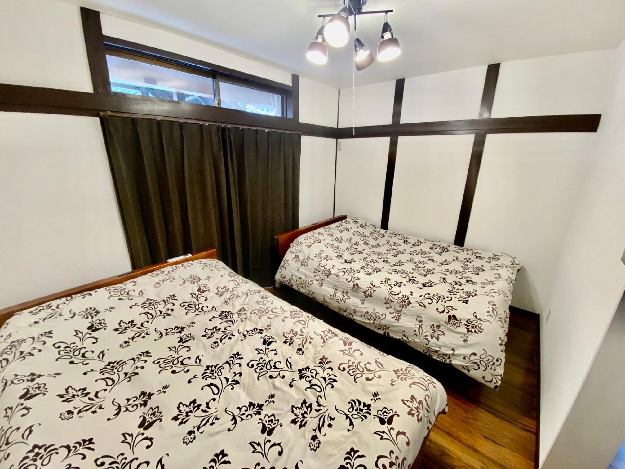 Standard Triple Room - Photo 40
