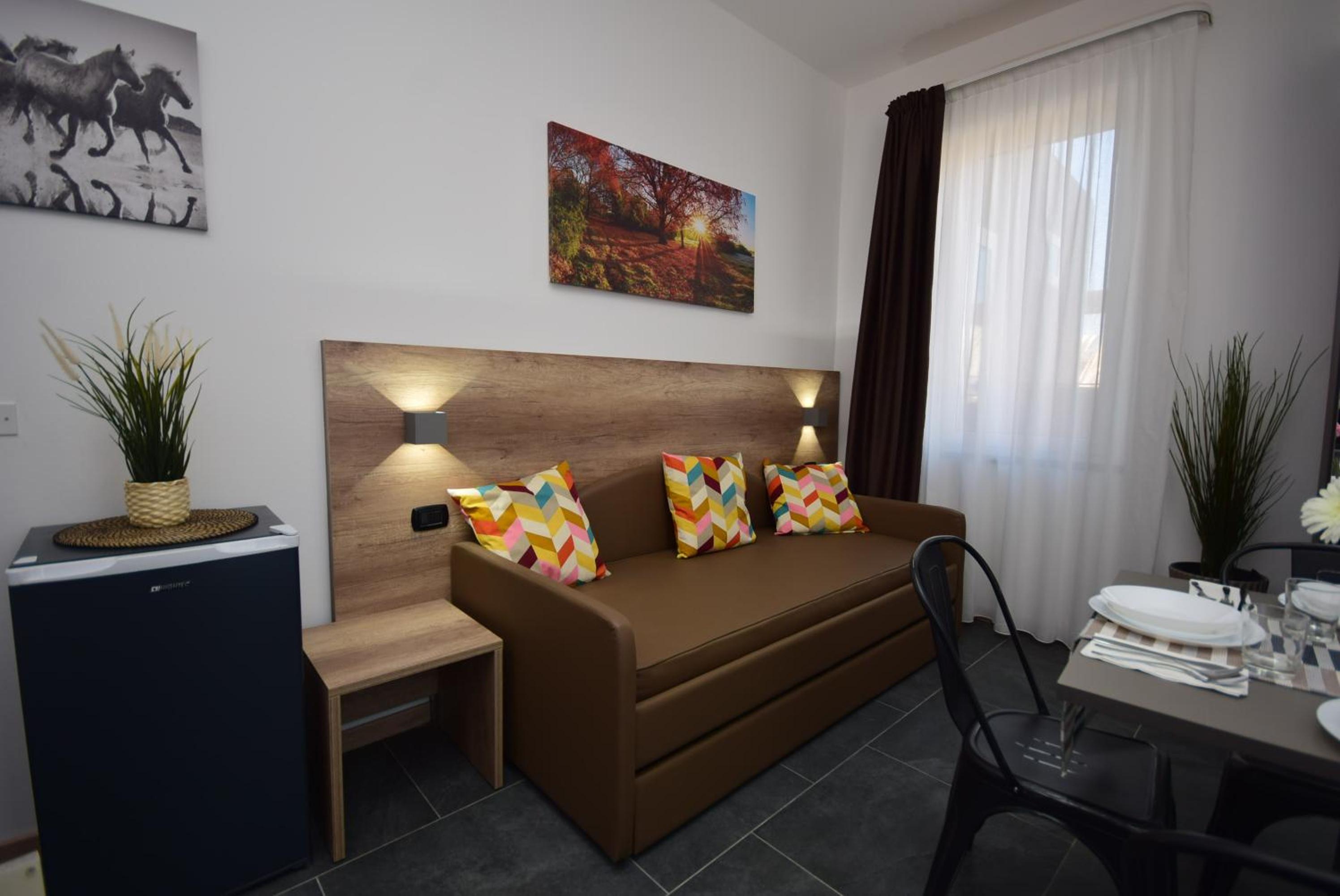 Deluxe Apartment