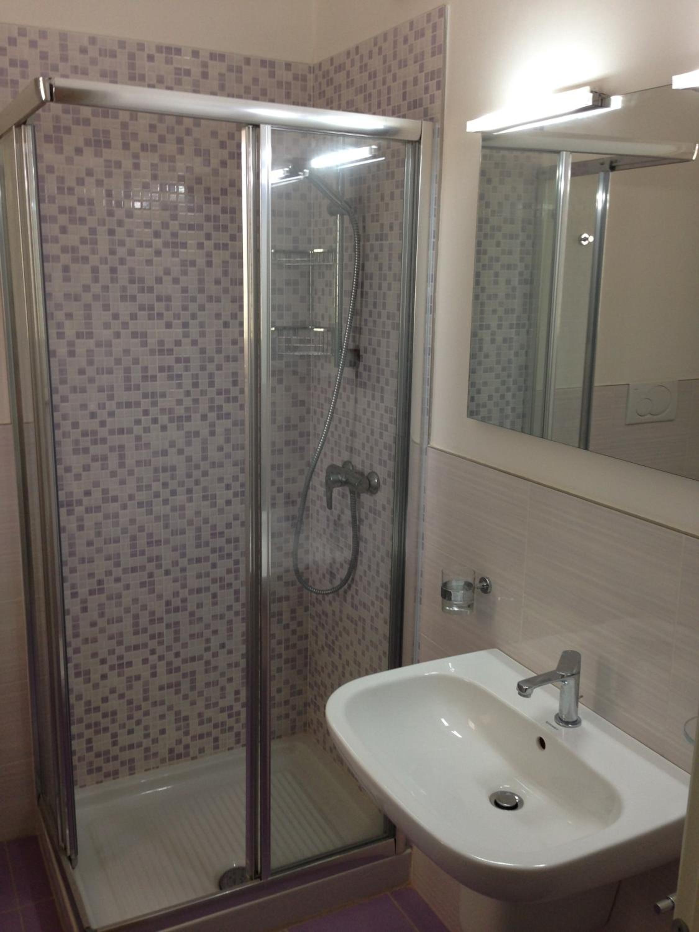Double or Twin Room photo 3
