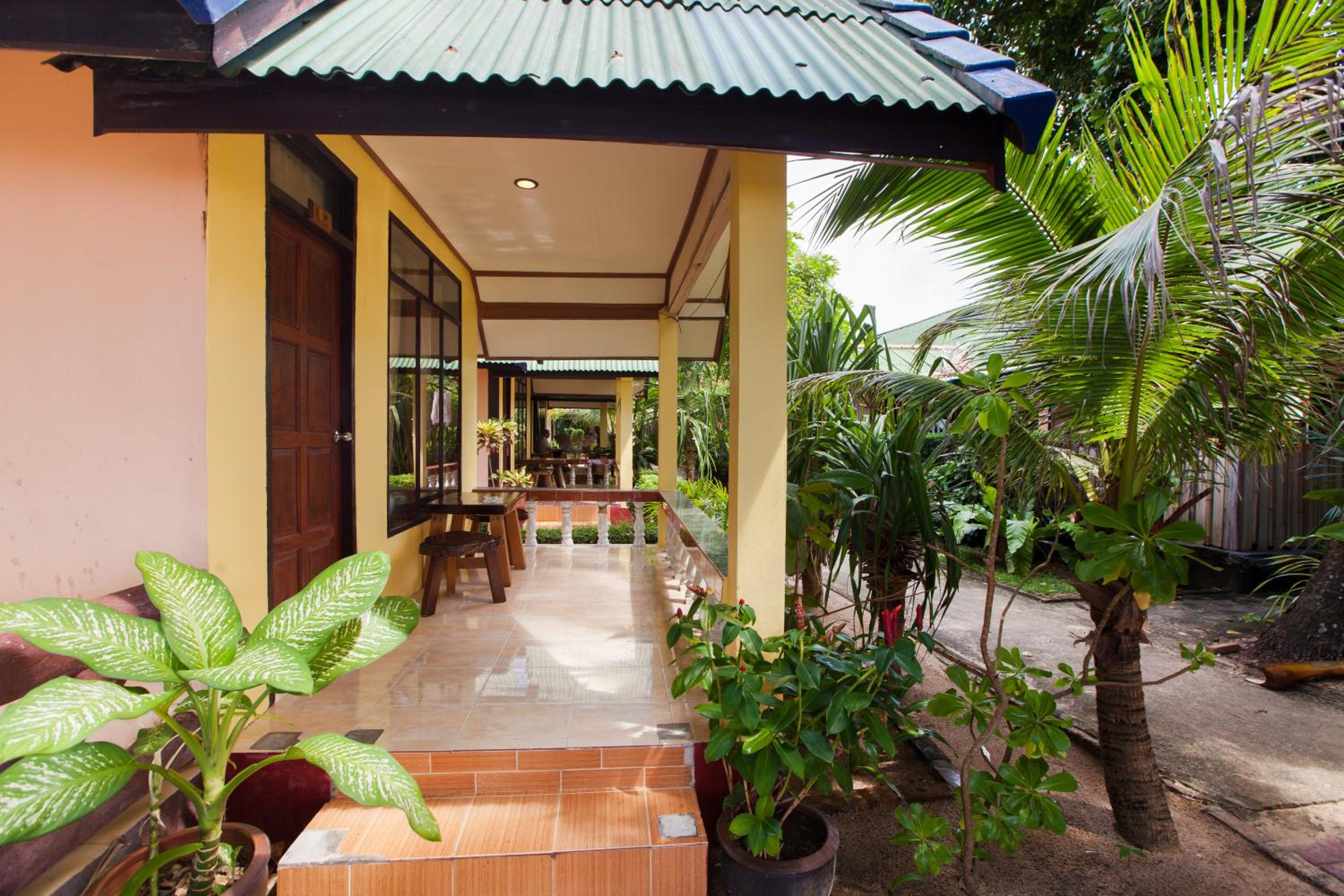 Deluxe Bungalow with Sea View photo 2