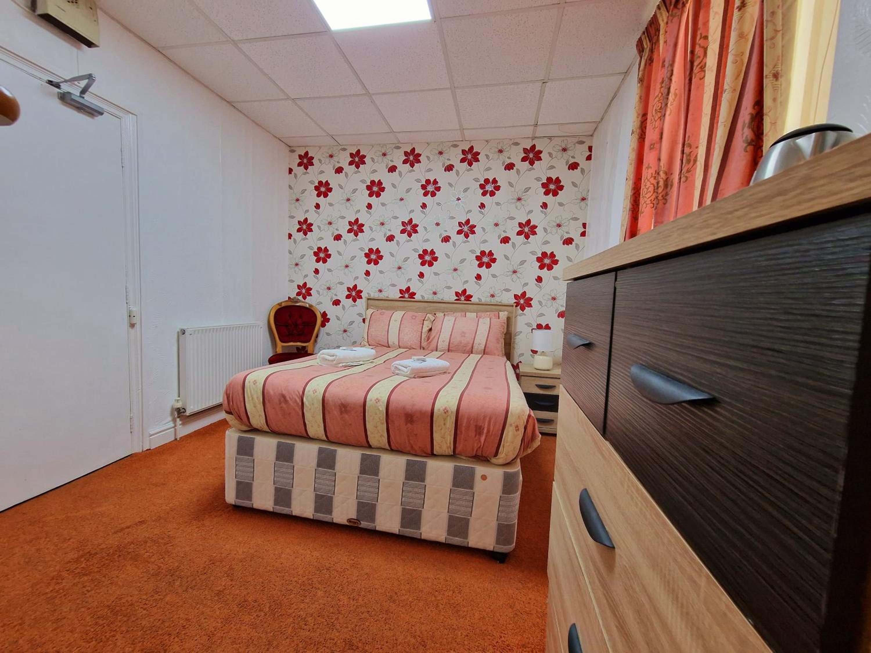 Comfort Quadruple Room - Photo 6