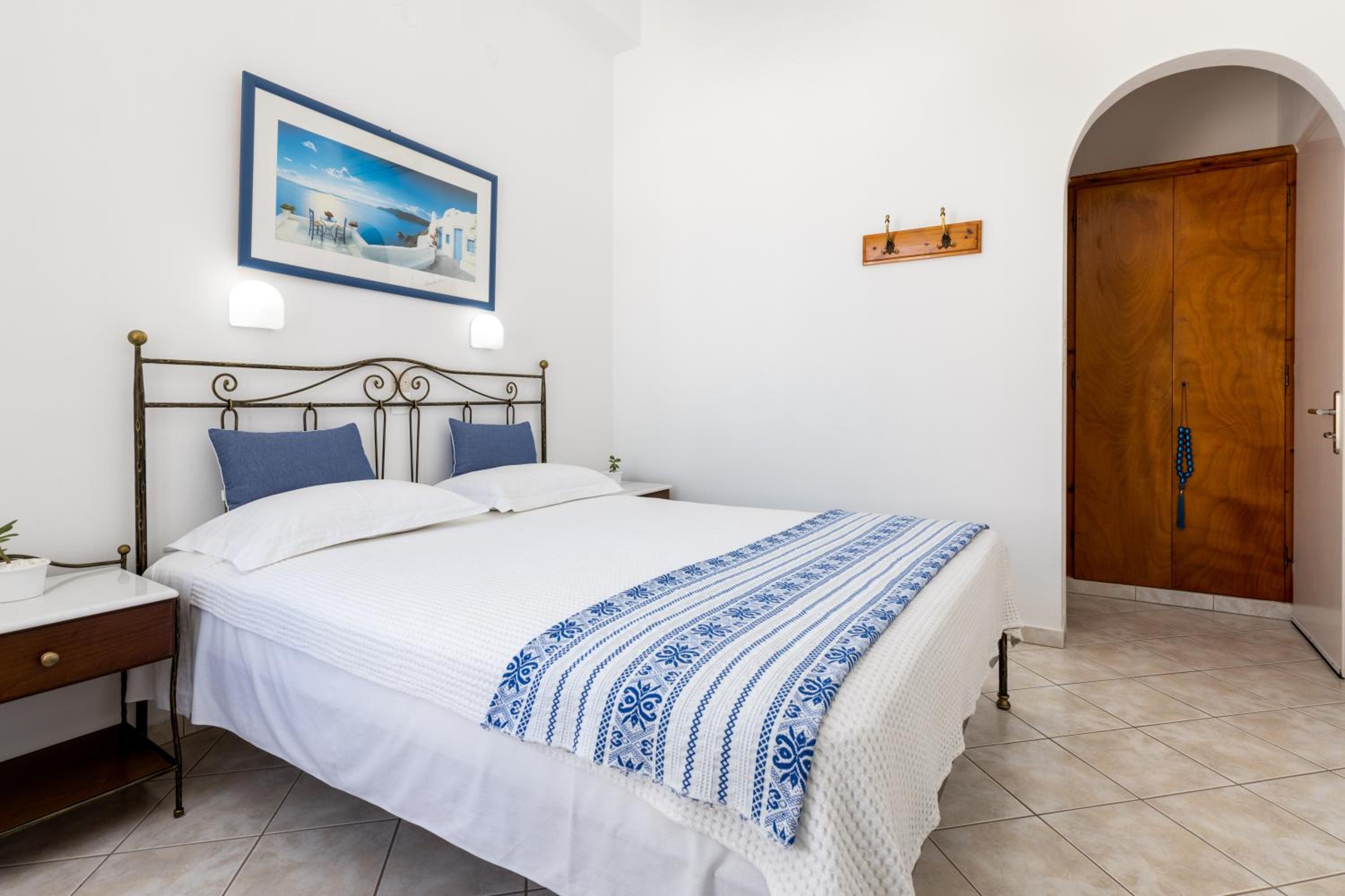 Standard Twin Room photo 3