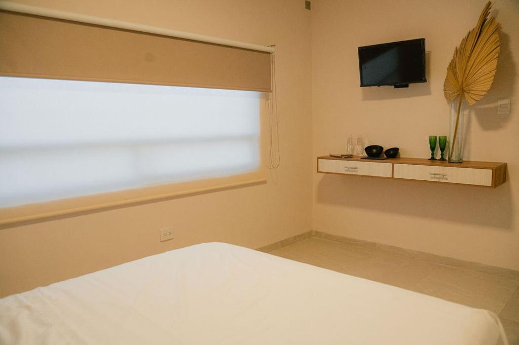 Queen Room - Photo 6