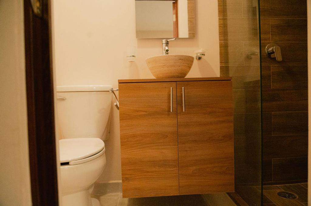 Queen Room - Photo 5