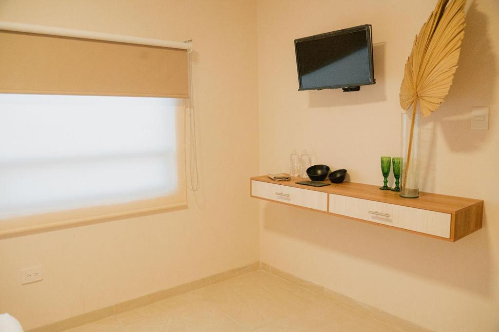 Queen Room - Photo 2