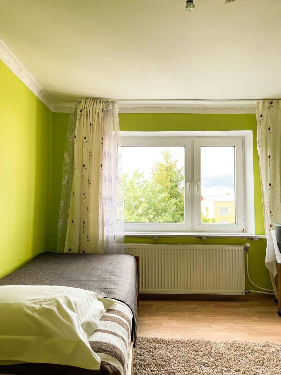 Twin Room - Photo 2