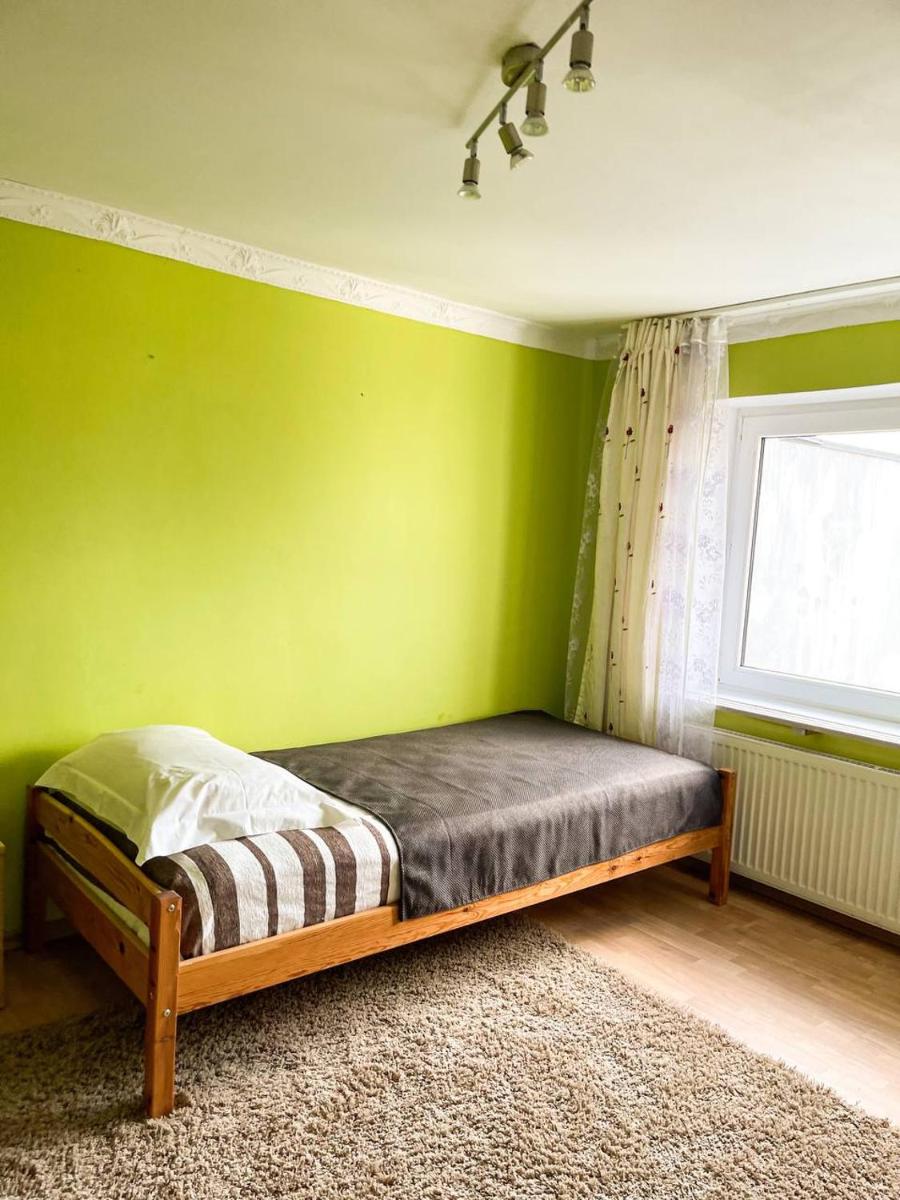 Twin Room - Photo 3