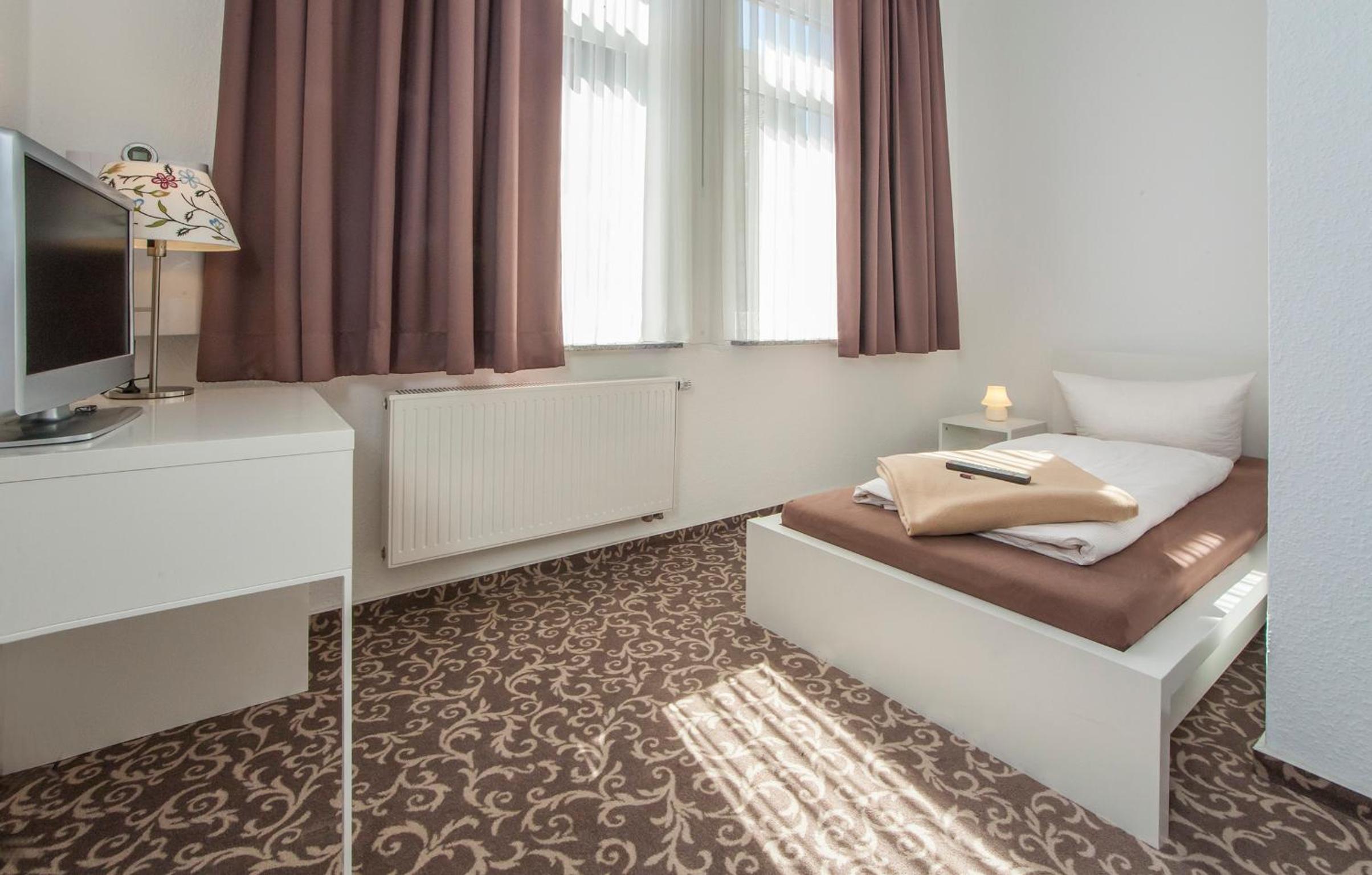 Single Room photo 1