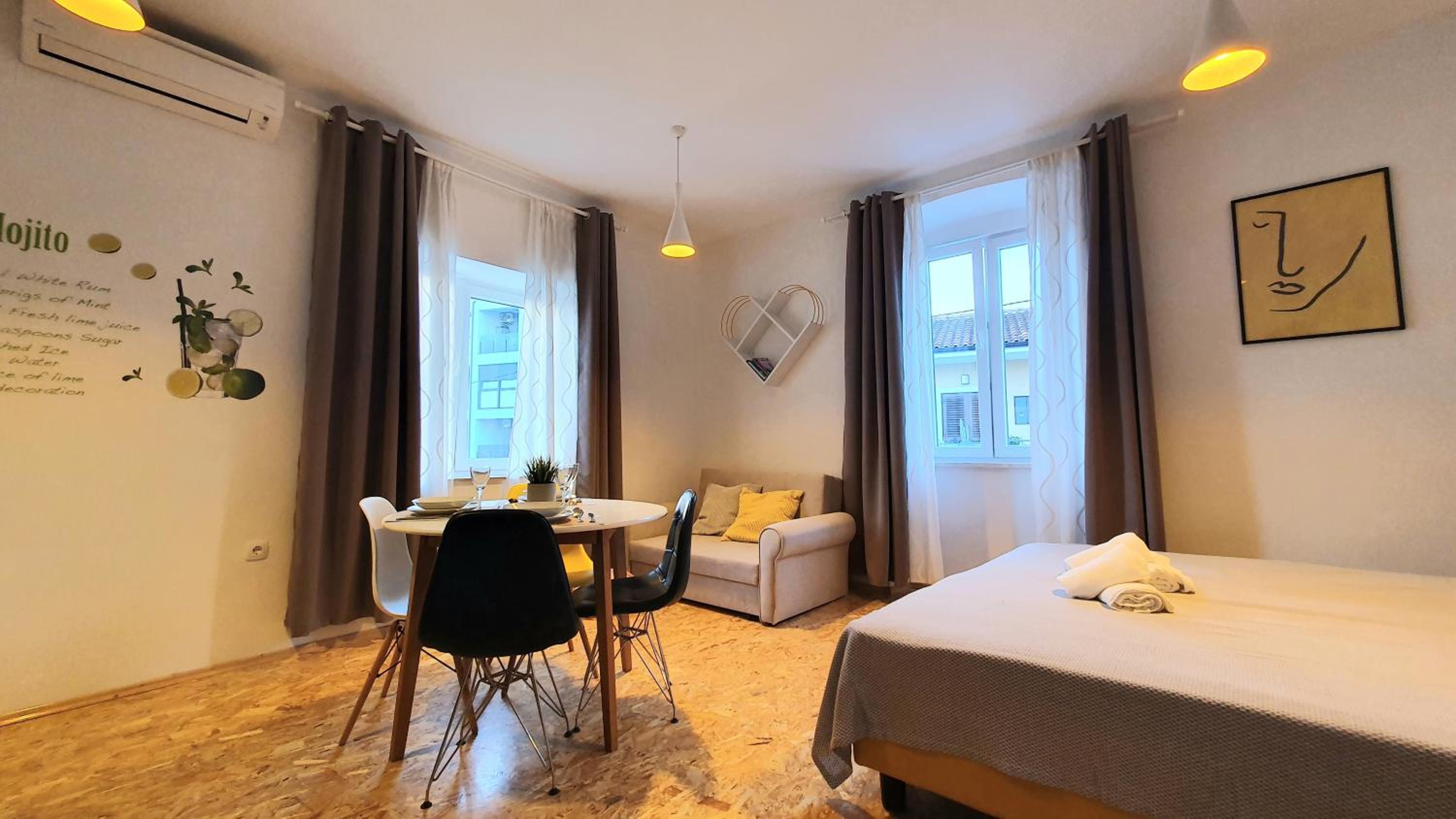 Studio Apartment
