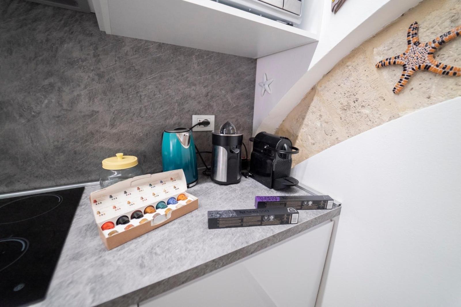 One-Bedroom Apartment - Photo 20
