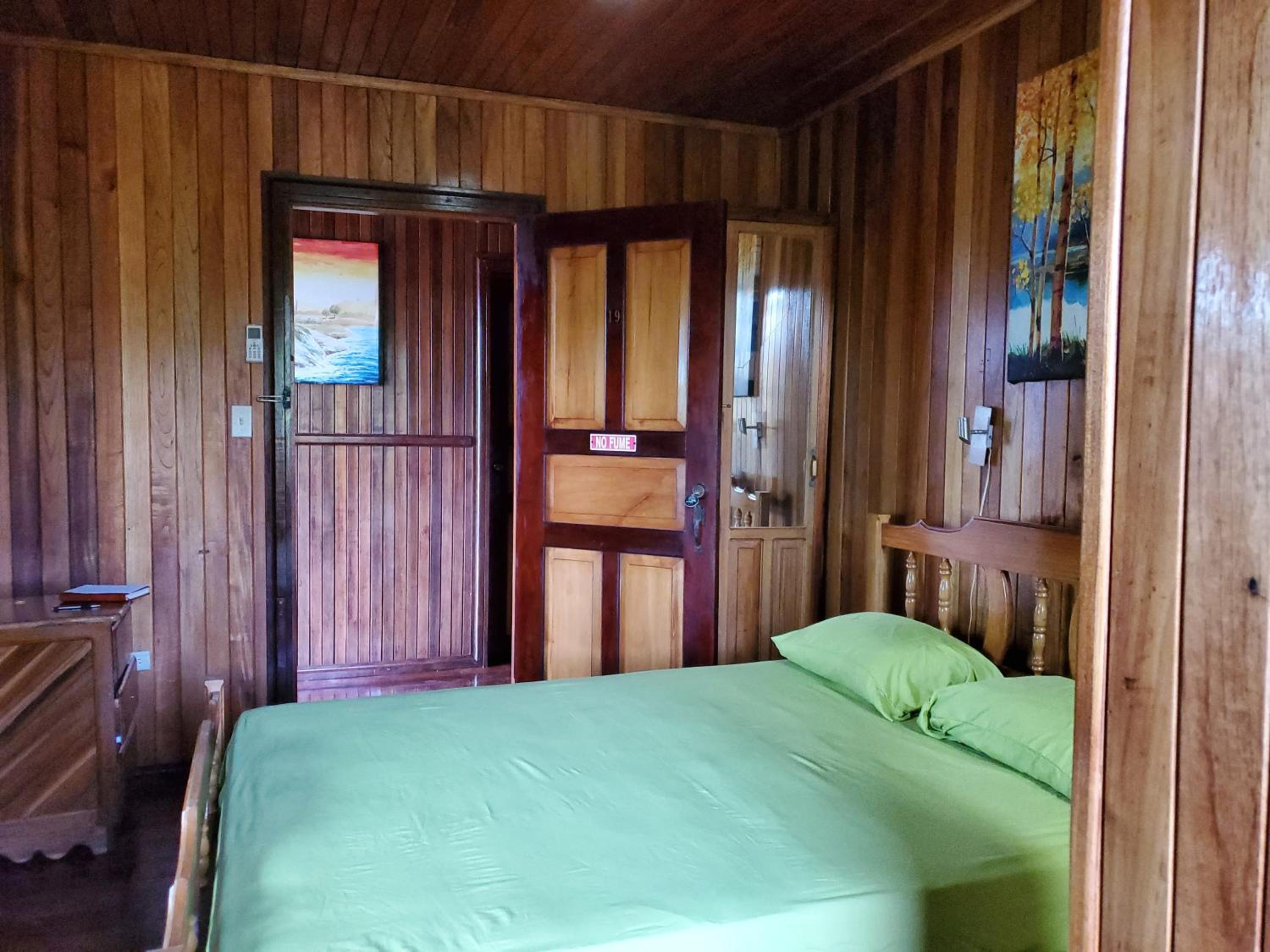 Deluxe Double Room photo 3