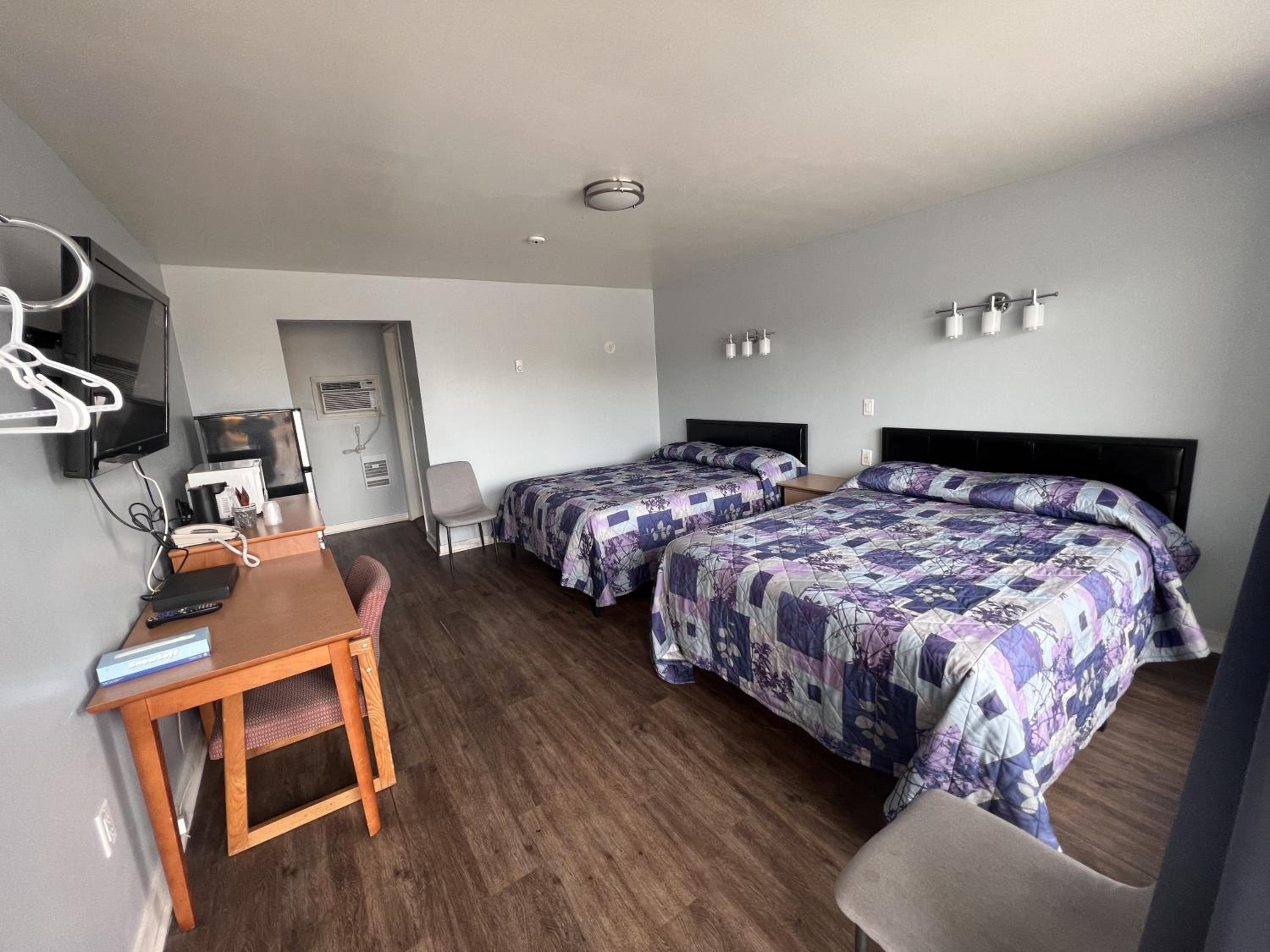 Deluxe Quadruple Room photo 3