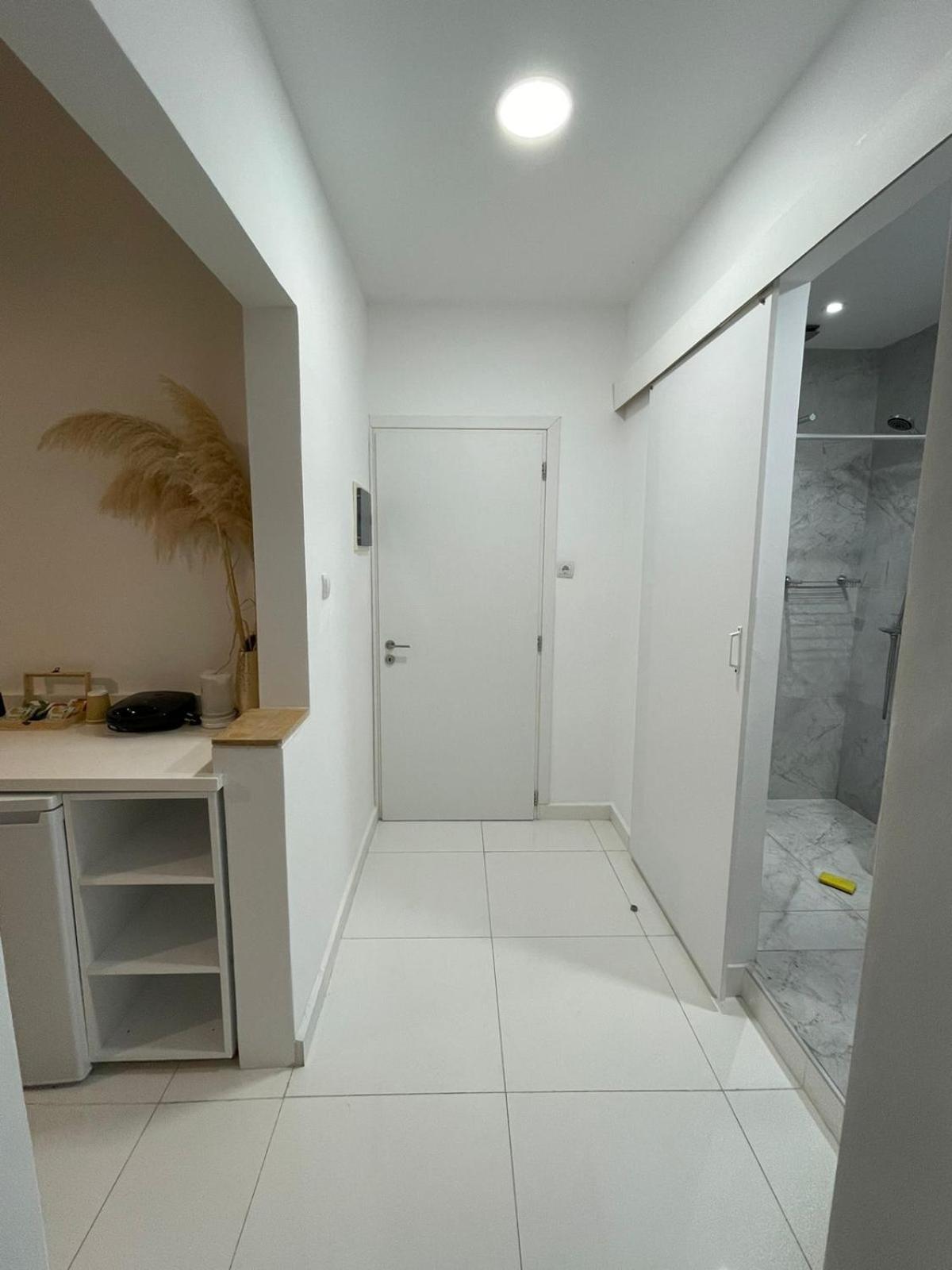 Standard Double Room - Photo 2