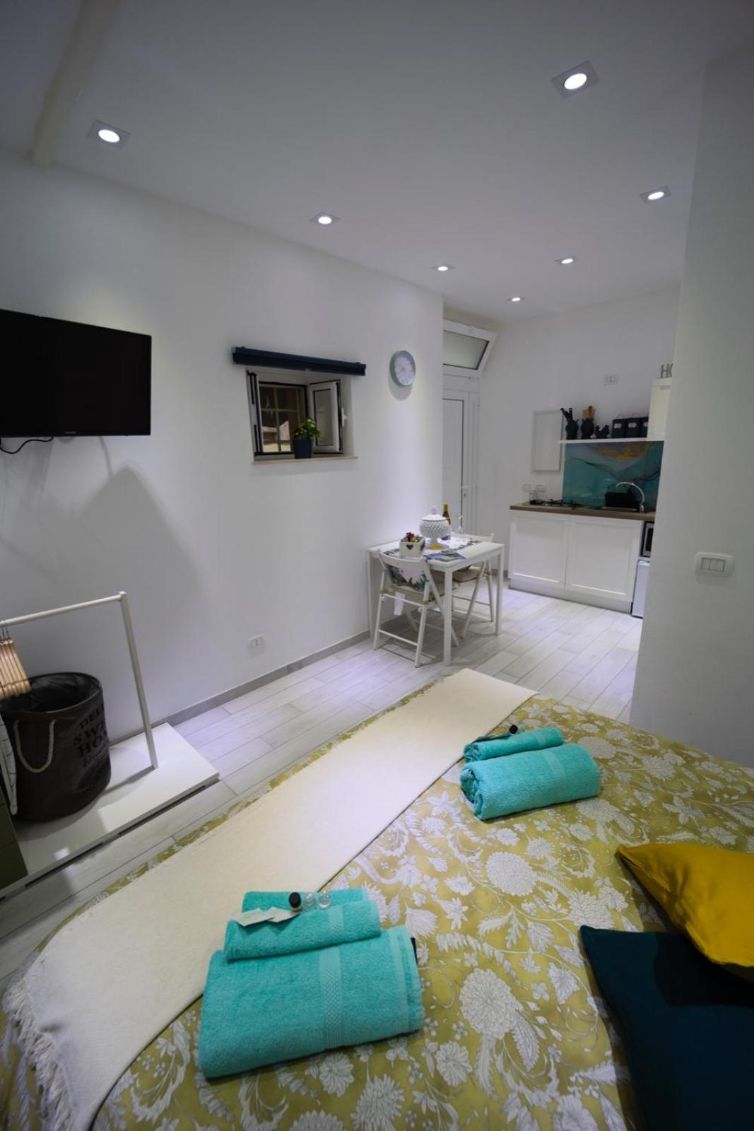 One-Bedroom House