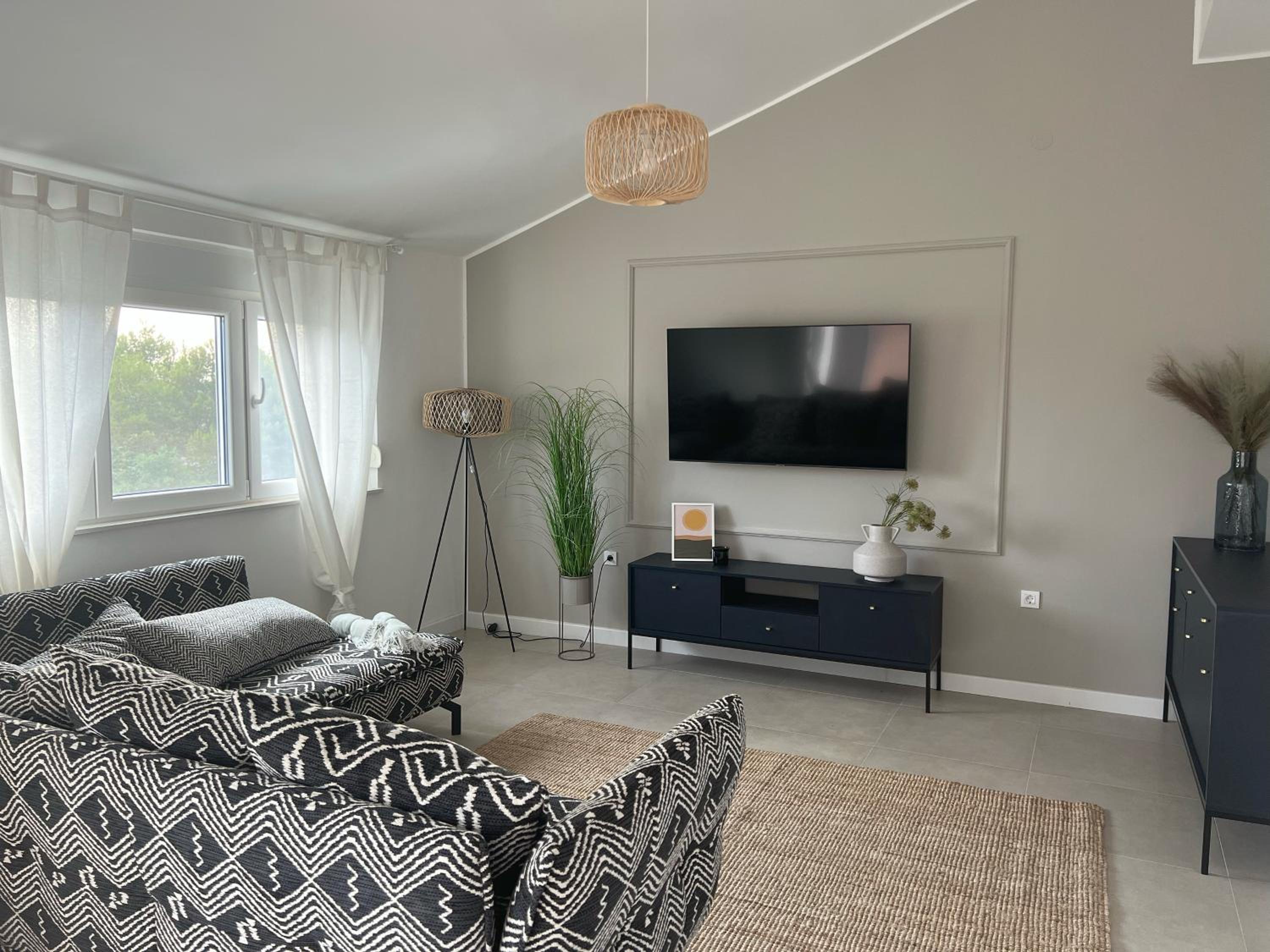 Two-Bedroom Apartment - Photo 7
