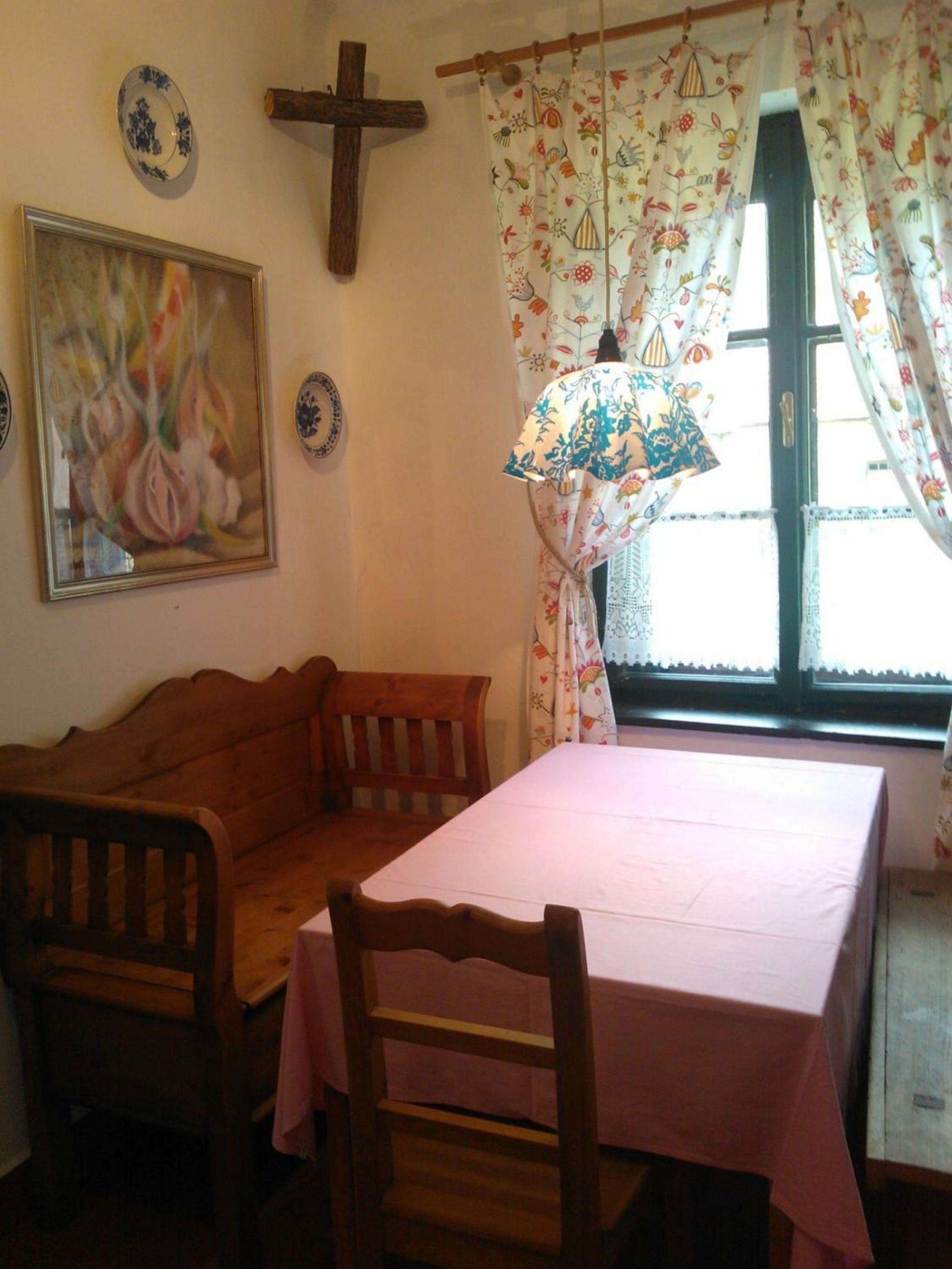 Two-Bedroom Apartment - Photo 5