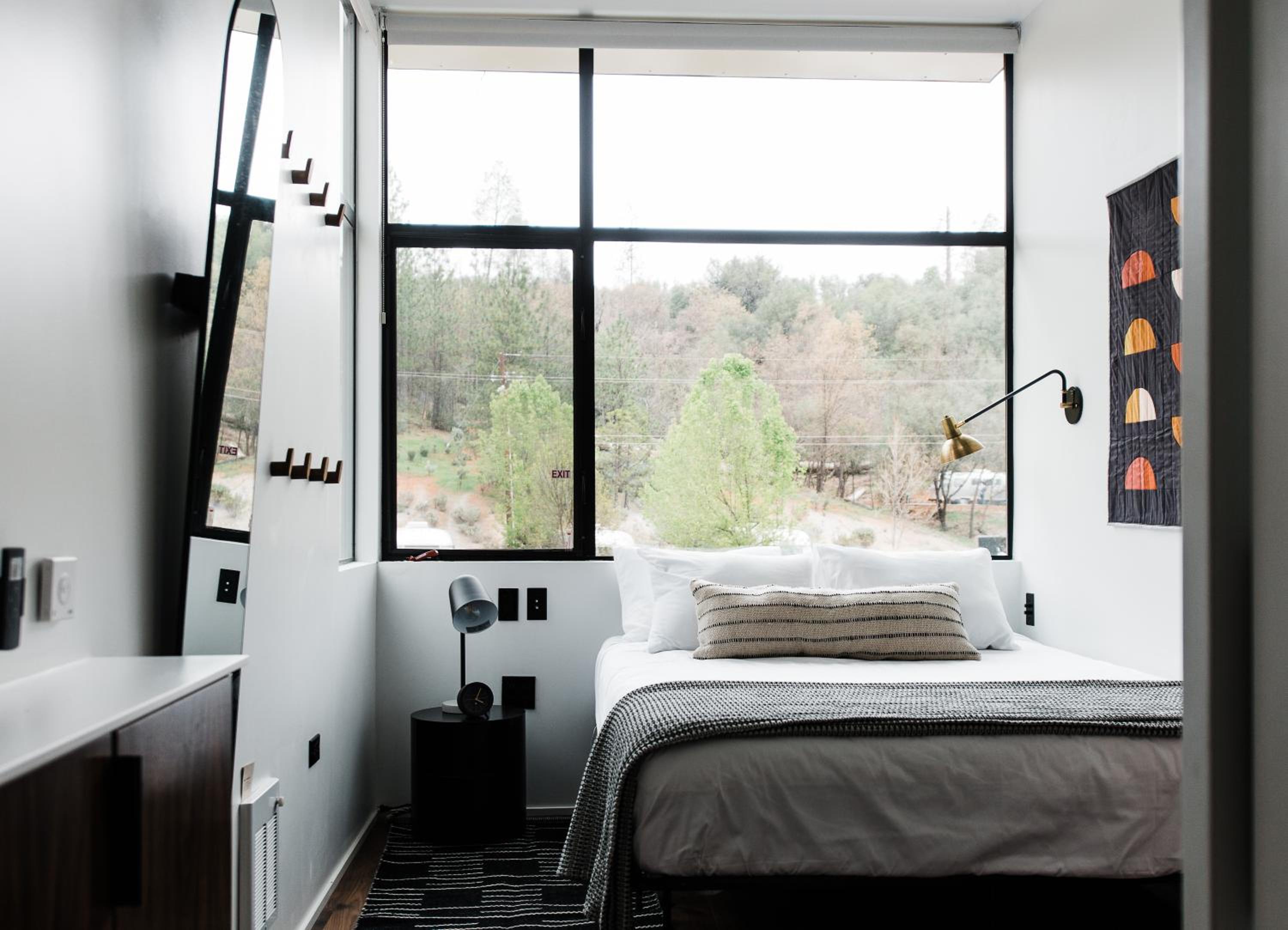 Premium Cabin - Photo 3