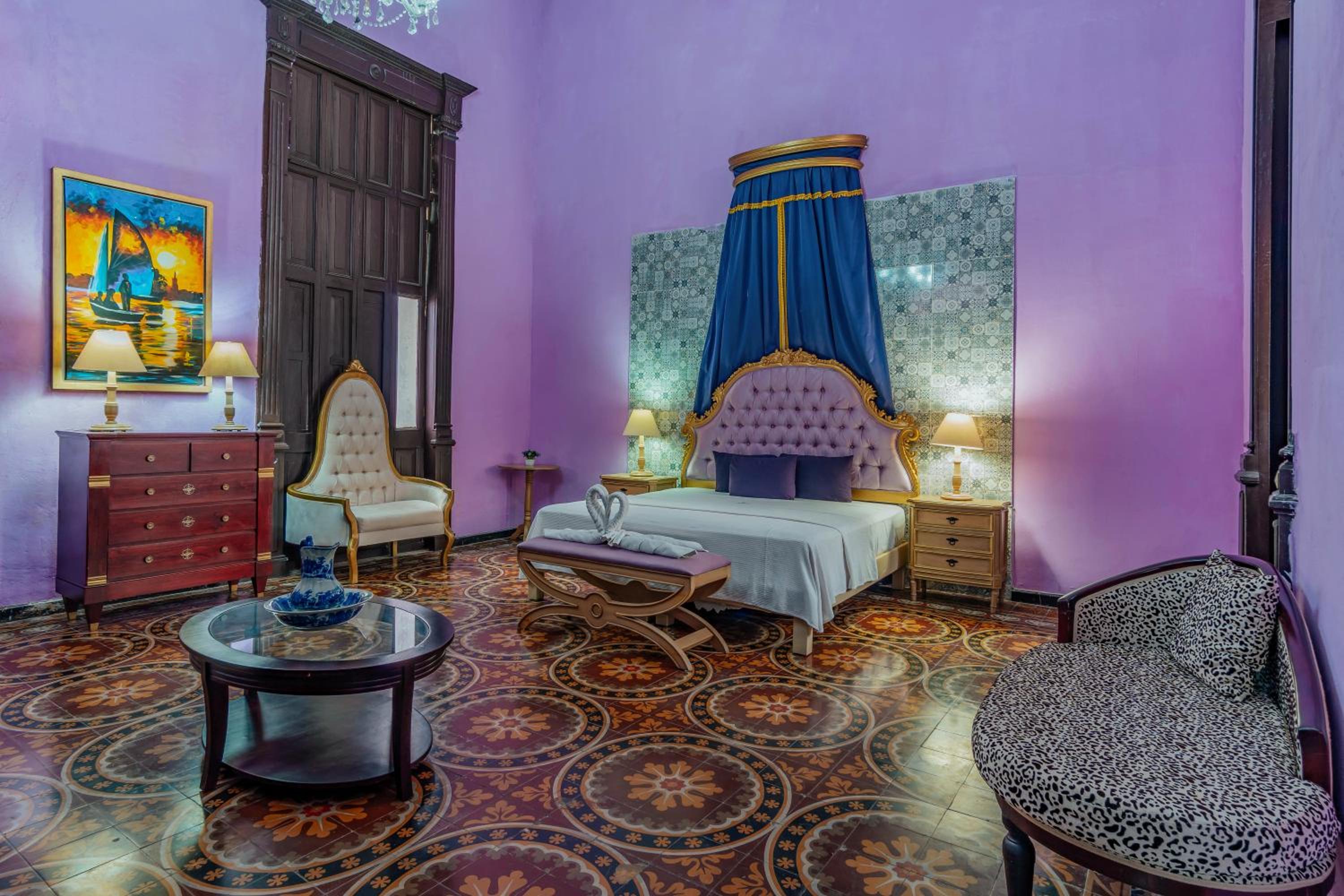 Superior King Room photo 3