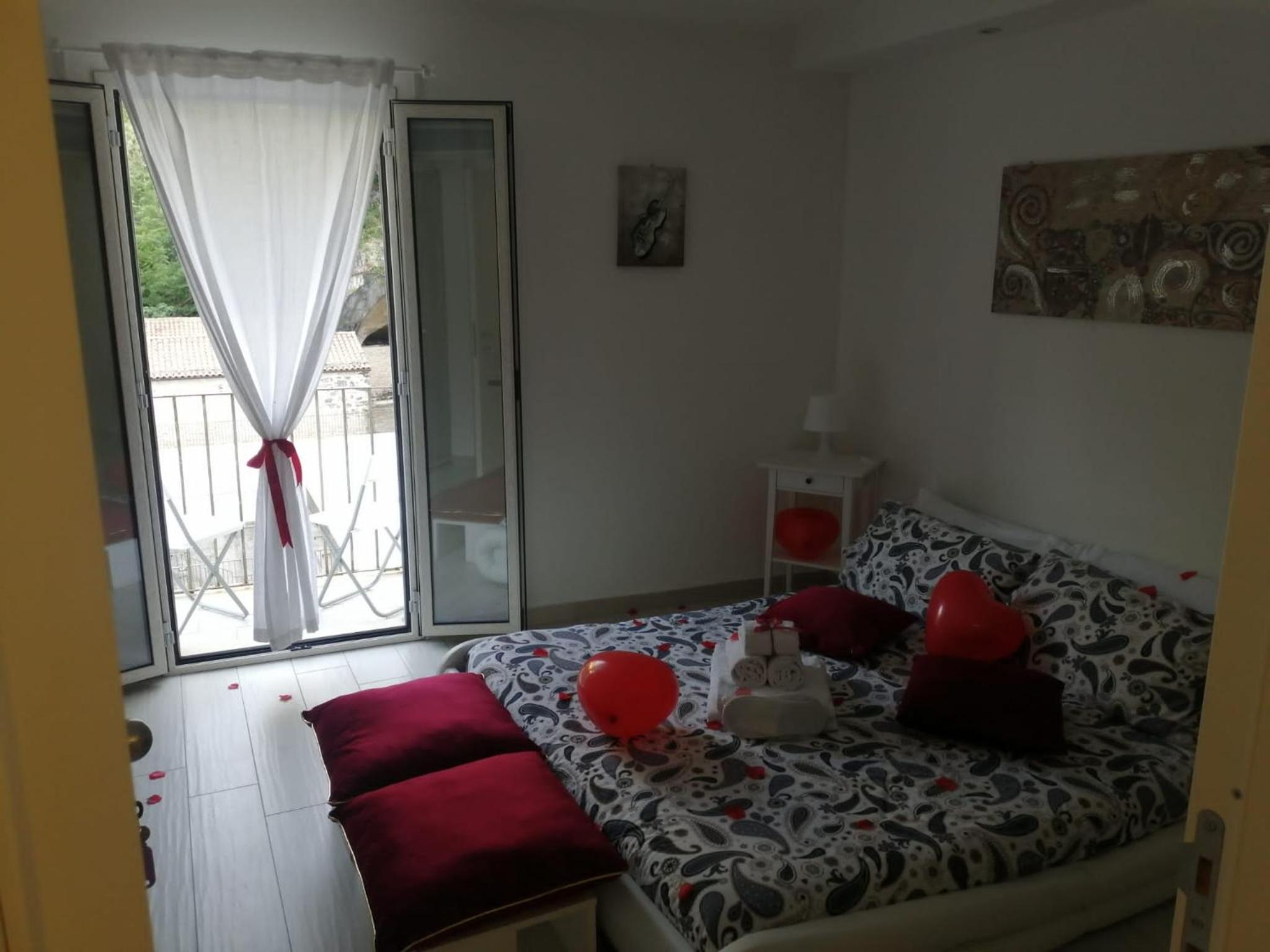 King Room with Spa Bath - Photo 17