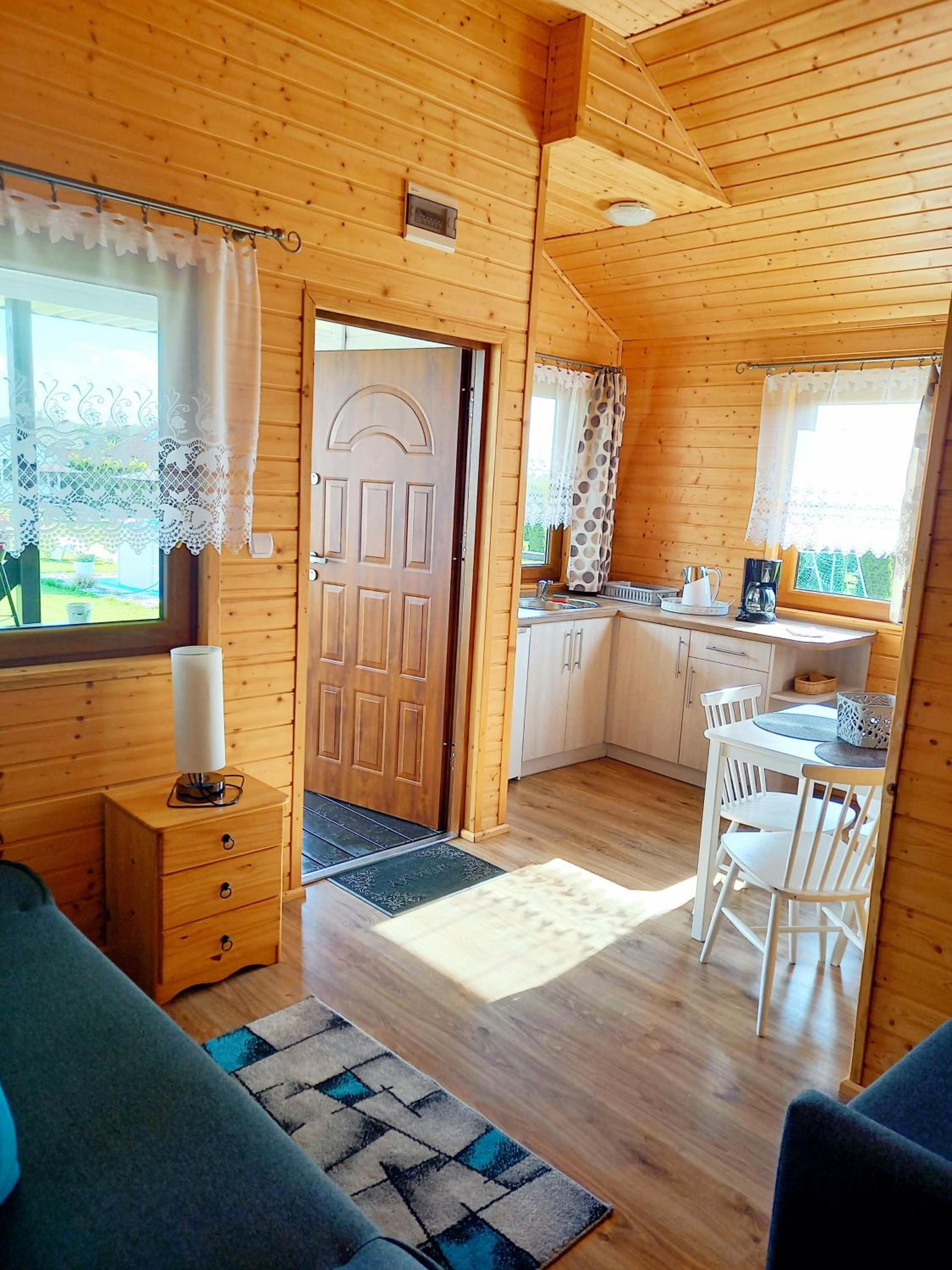 Family Bungalow - Photo 1