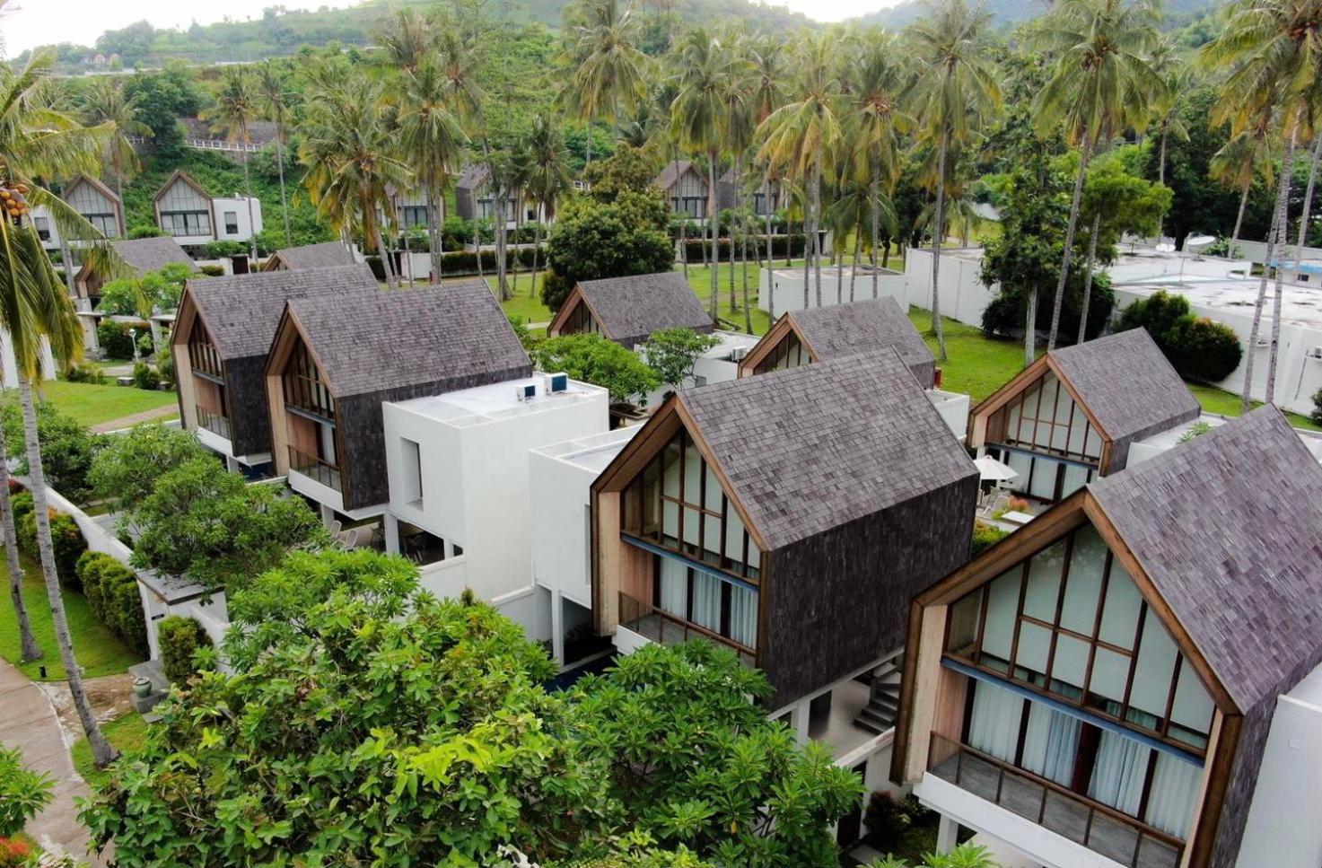Duplex Pool Villa - Bali to Lombok Fast Boat Deal