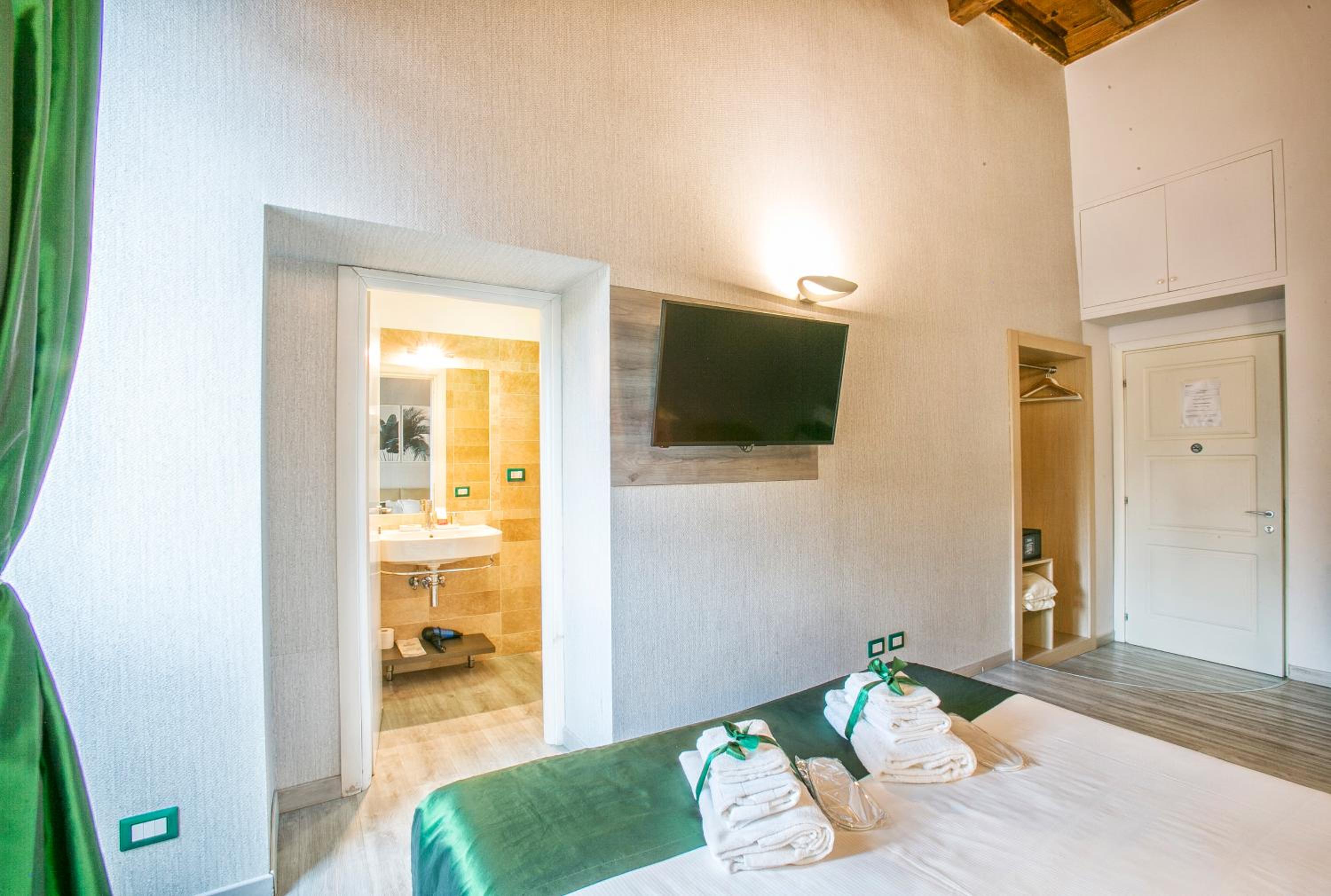 Double Suite photo 3