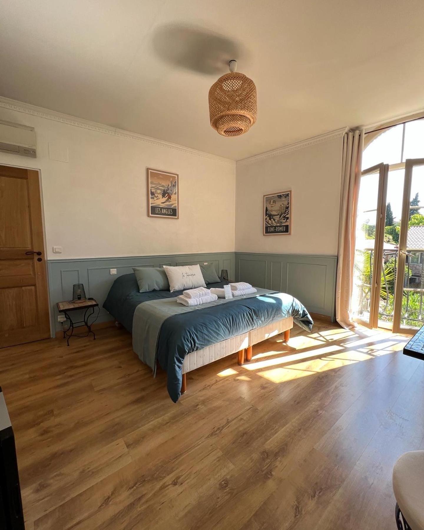 Double or Twin Room with Private Bathroom photo 1