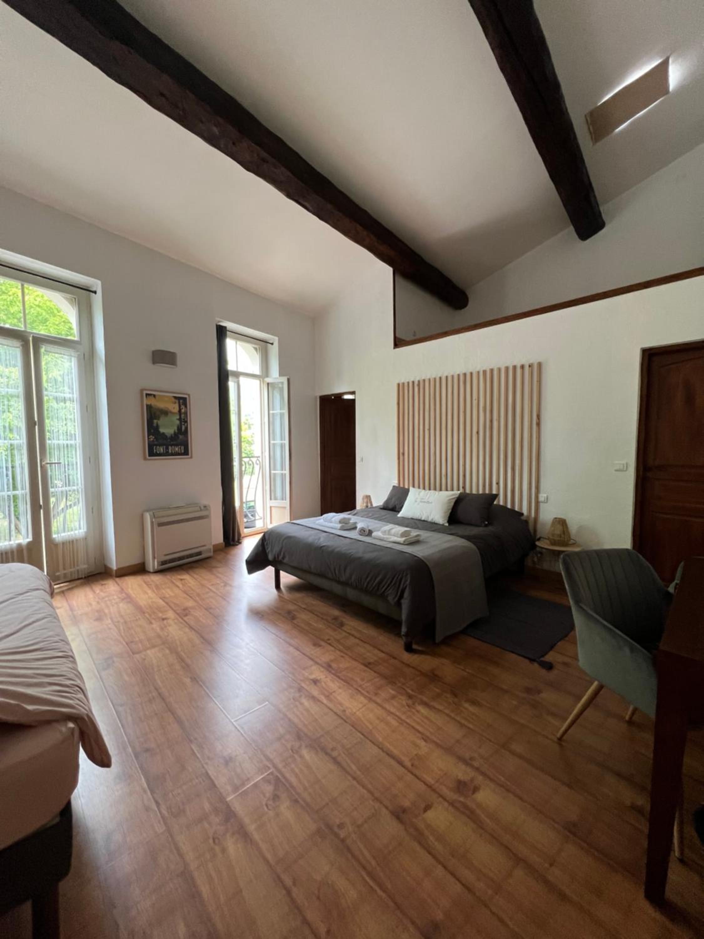 Suite with Mountain View photo 2