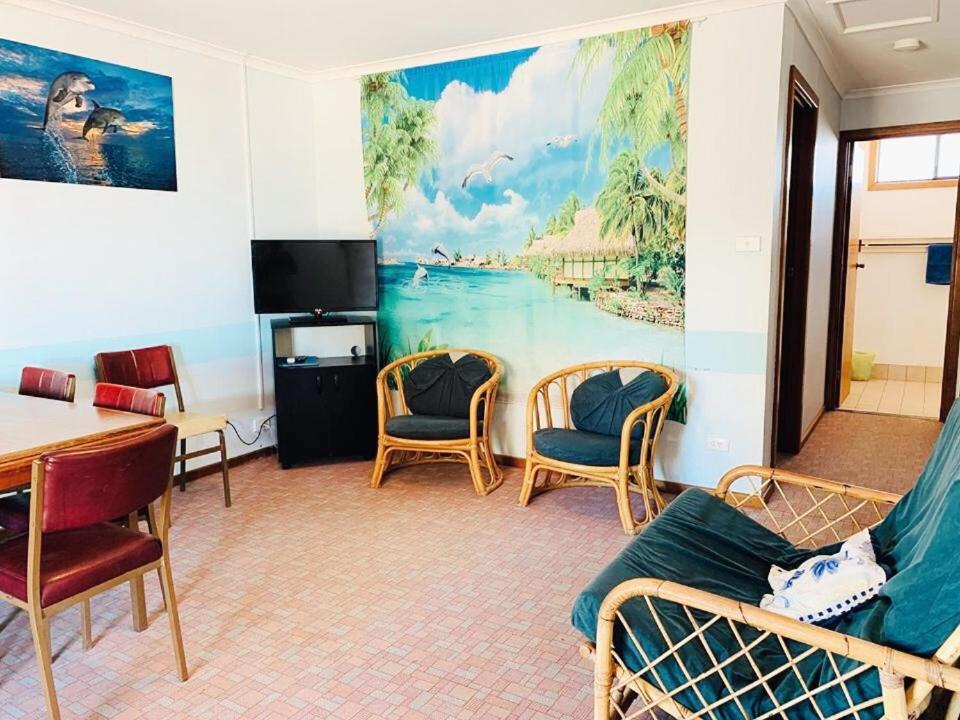 Three-Bedroom Seaview Chalet photo 1