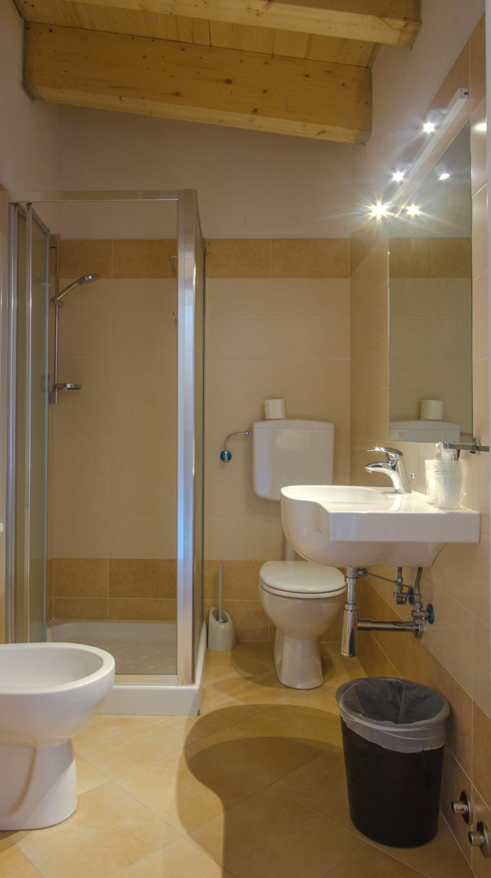 Triple Room photo 3