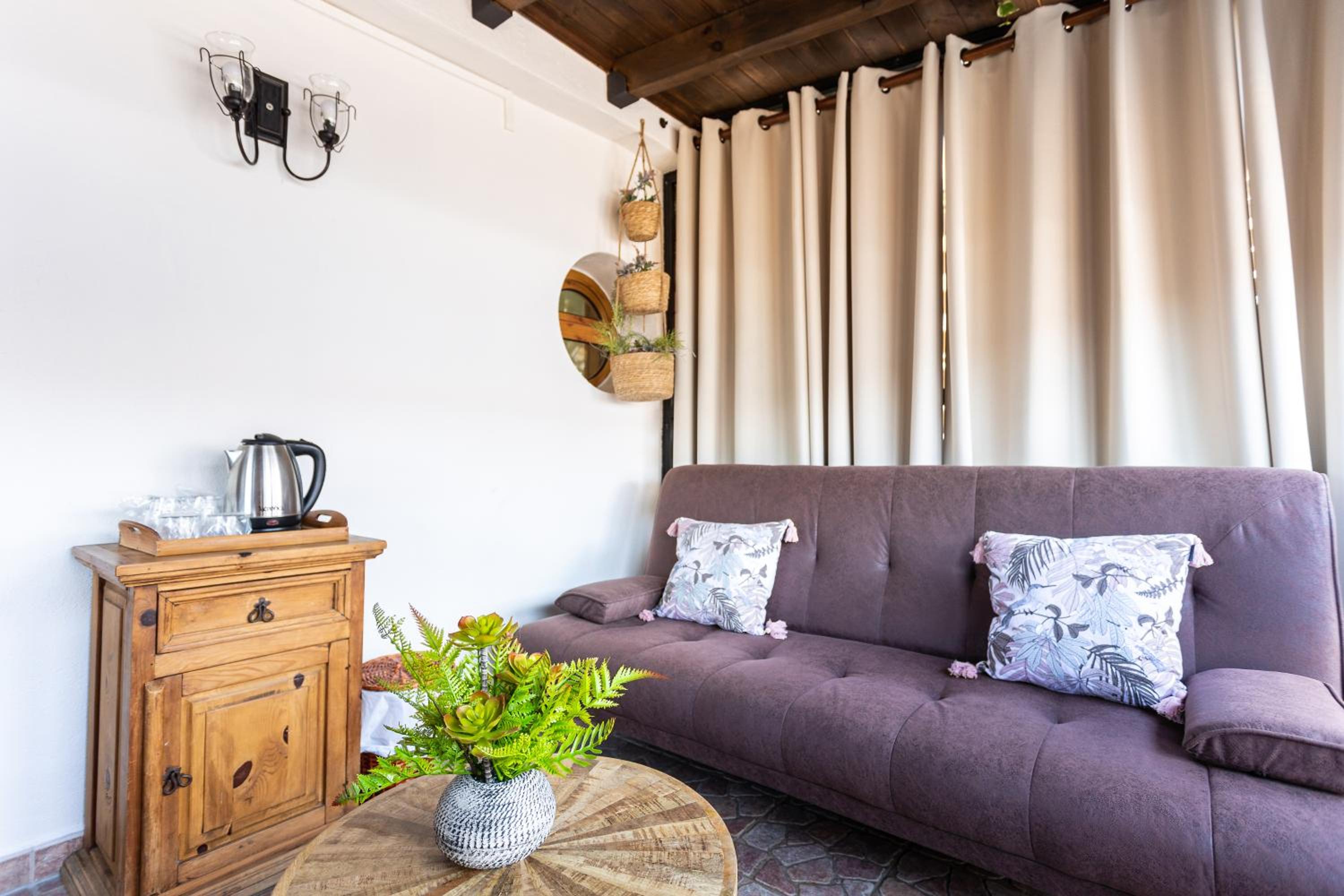 Double Room with Terrace - Photo 1
