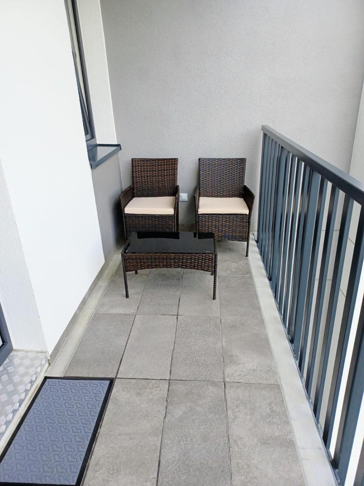 One-Bedroom Apartment - Photo 19