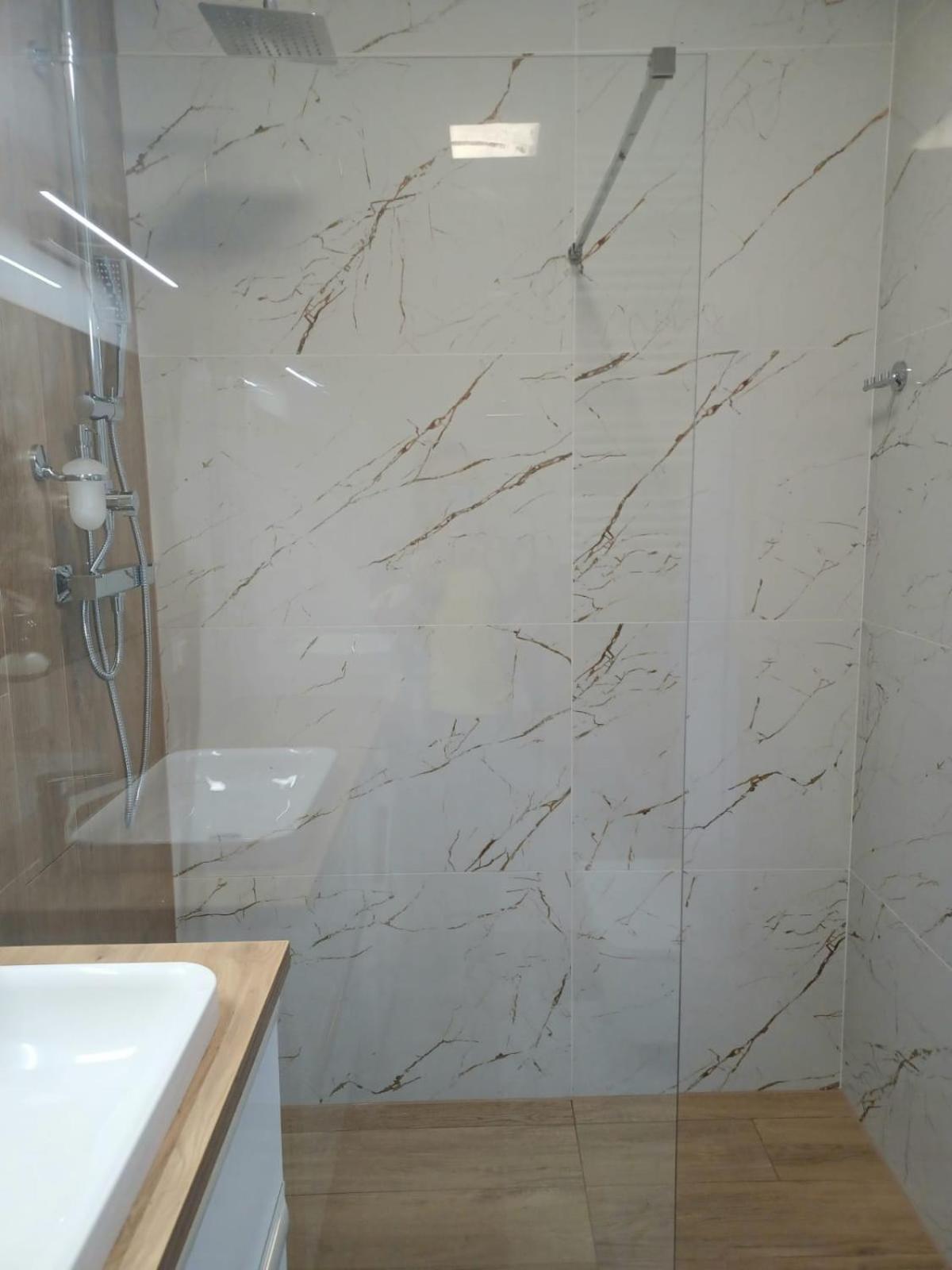 One-Bedroom Apartment - Photo 18