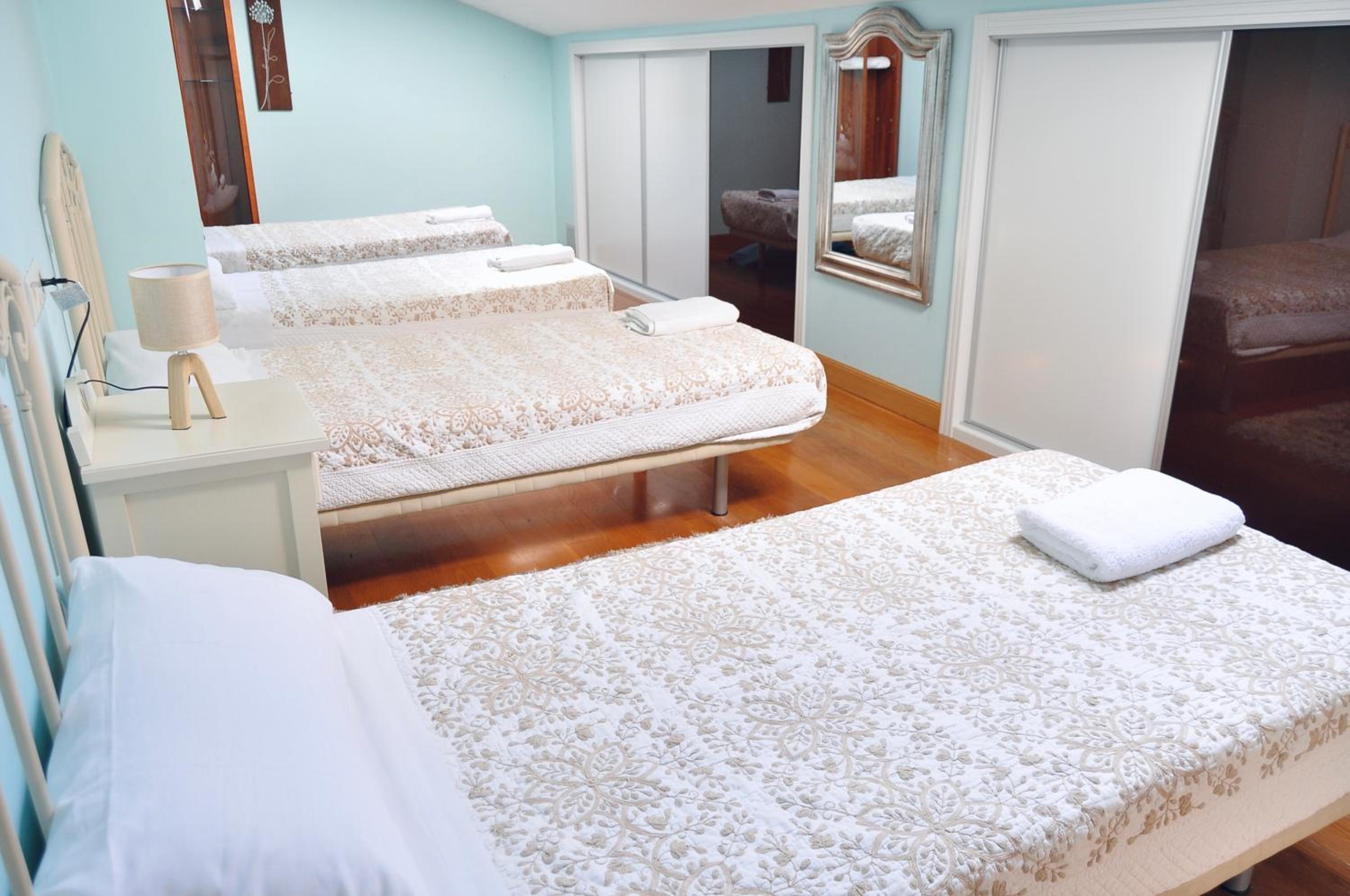 Habitación familiar con baño privado