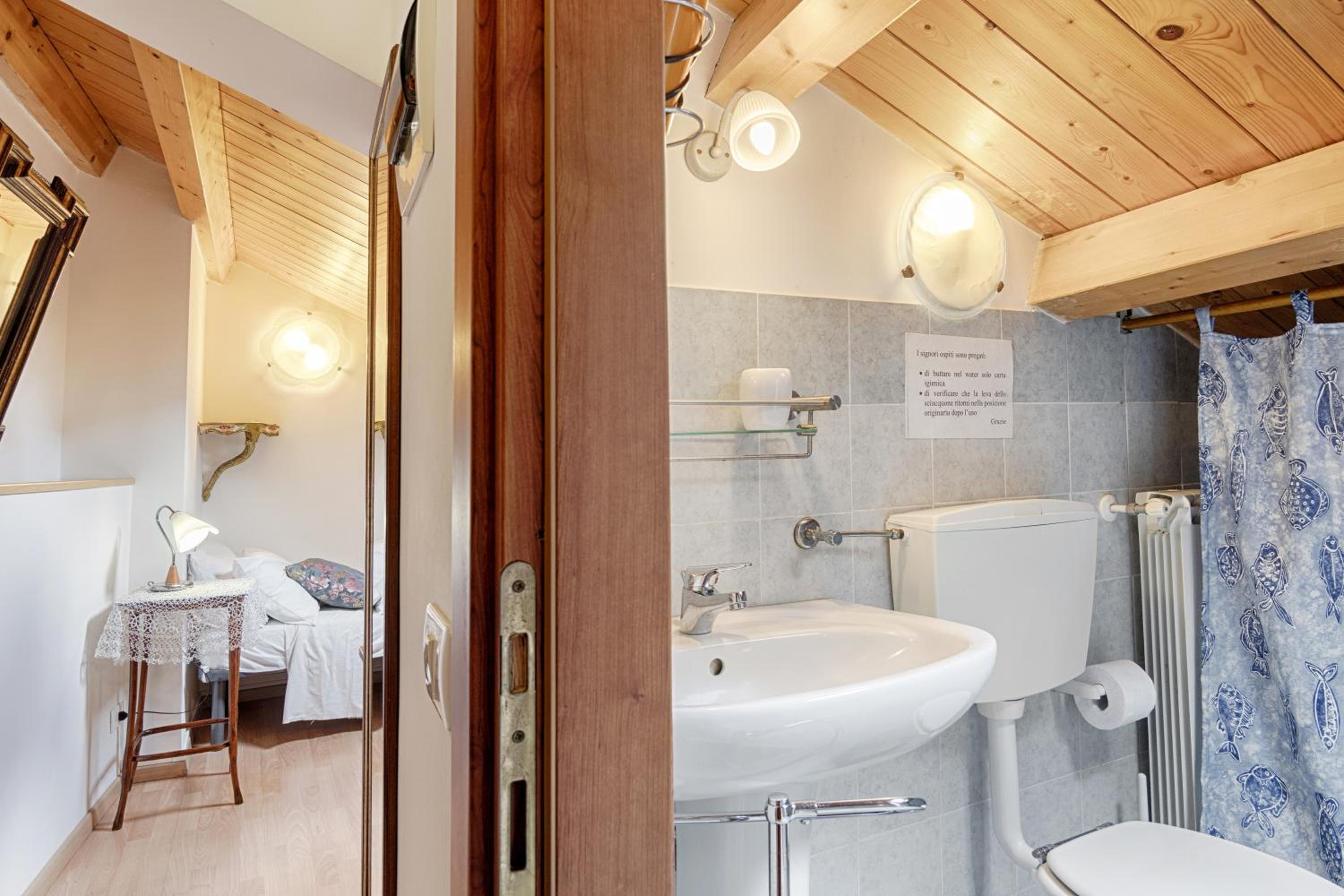 Duplex Suite - Photo 7