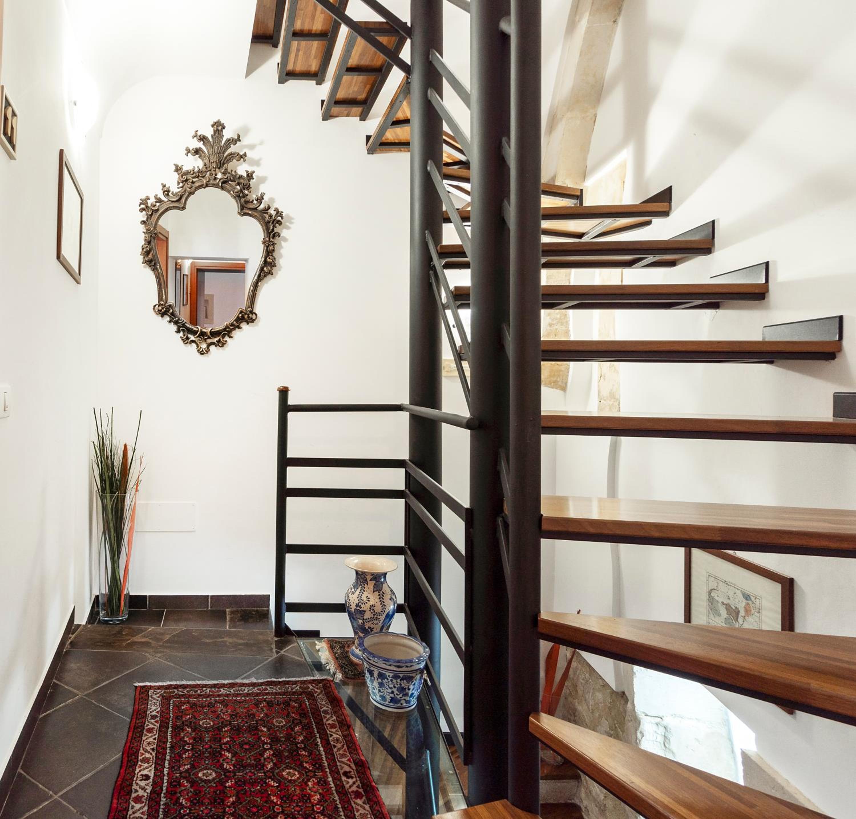 Double or Twin Room with Balcony - Photo 4