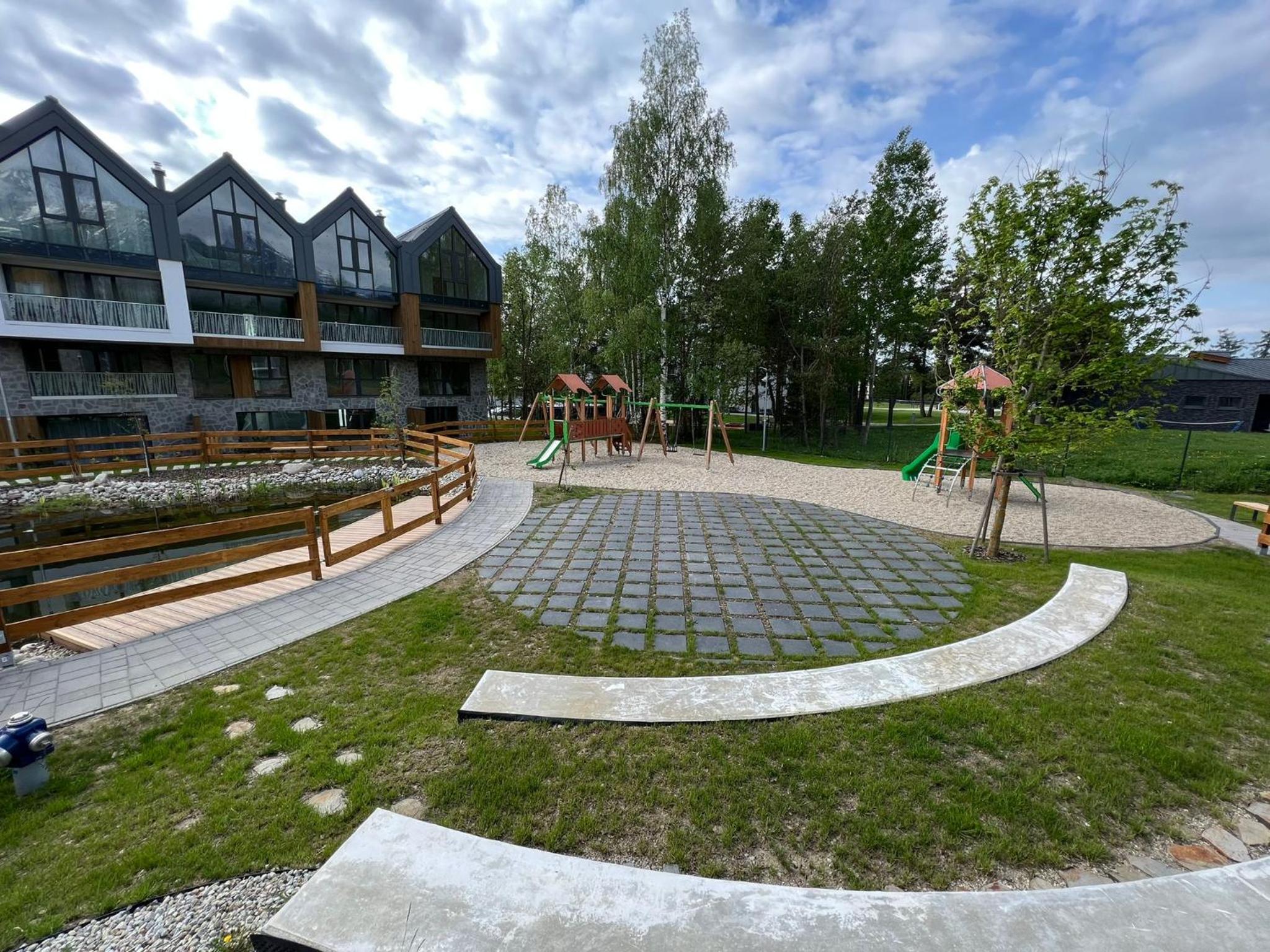 Apartment with Mountain View - Photo 15