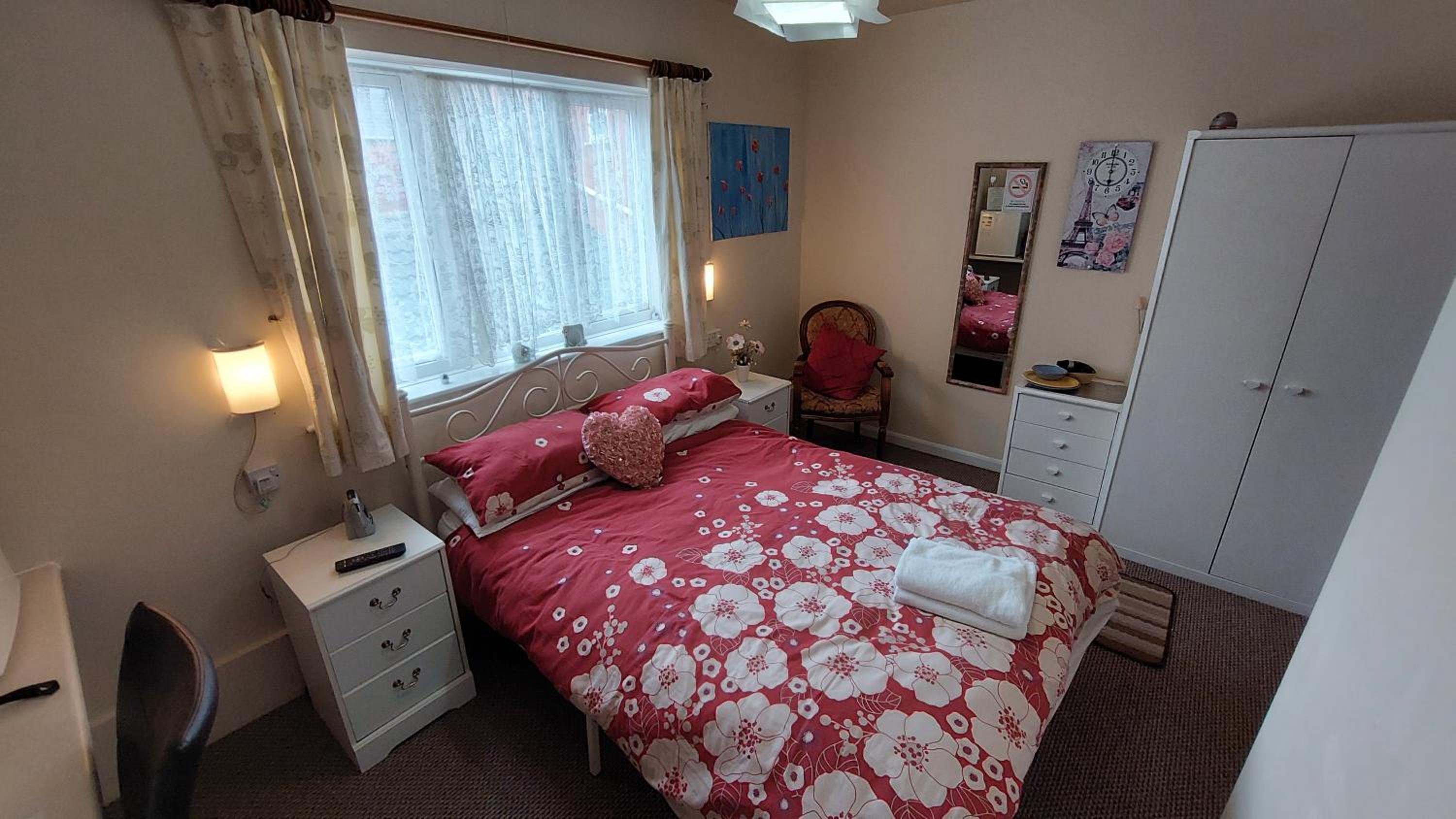Standard Double Room photo 2