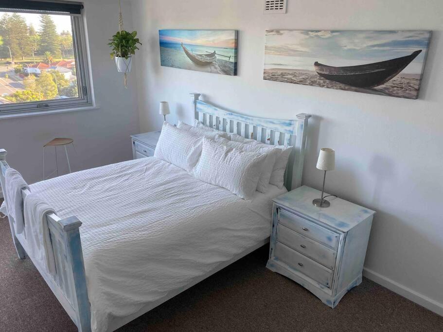 One-Bedroom Apartment - Photo 3