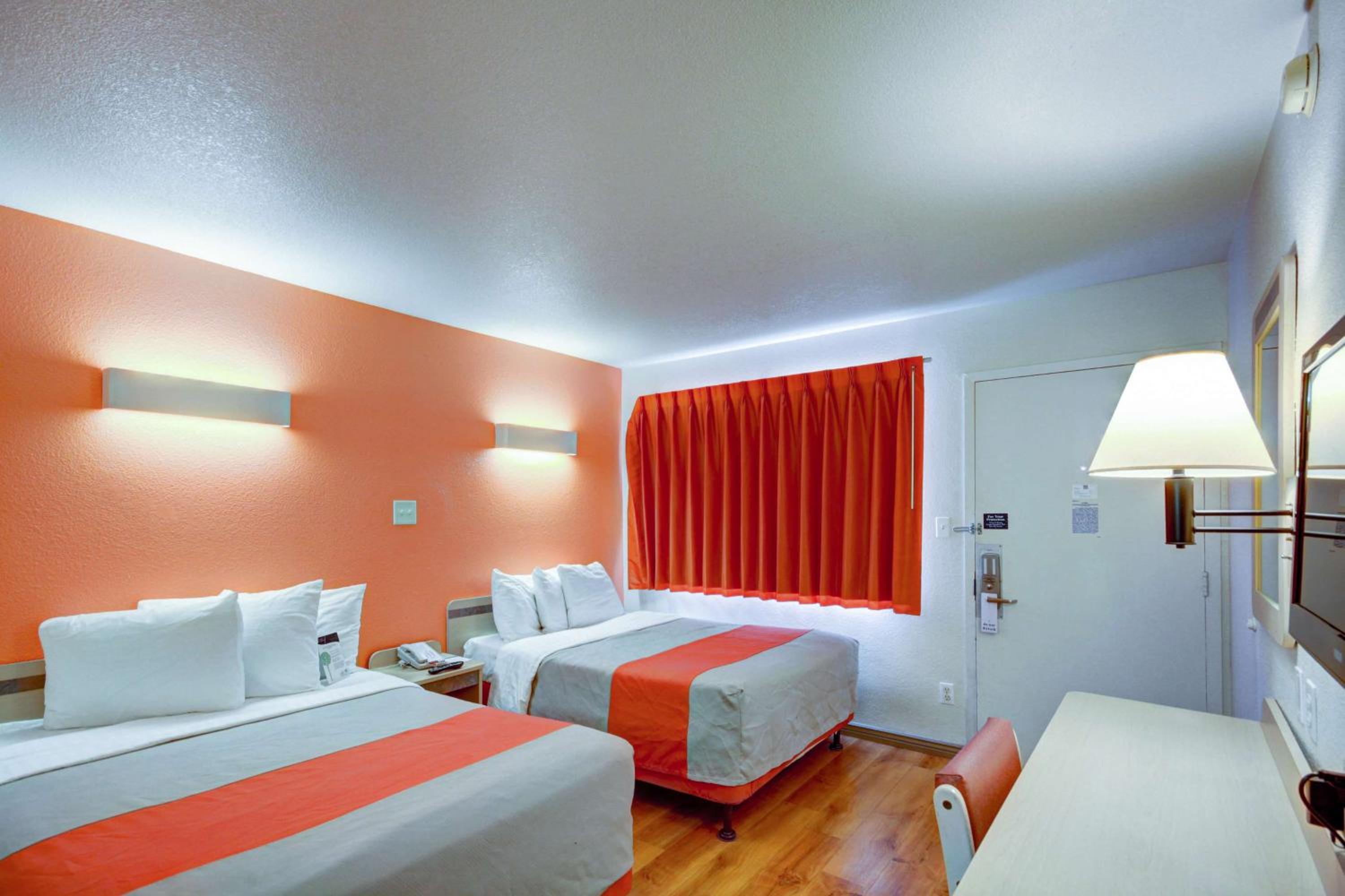 Deluxe Quadruple Room - Non-Smoking - Photo 5