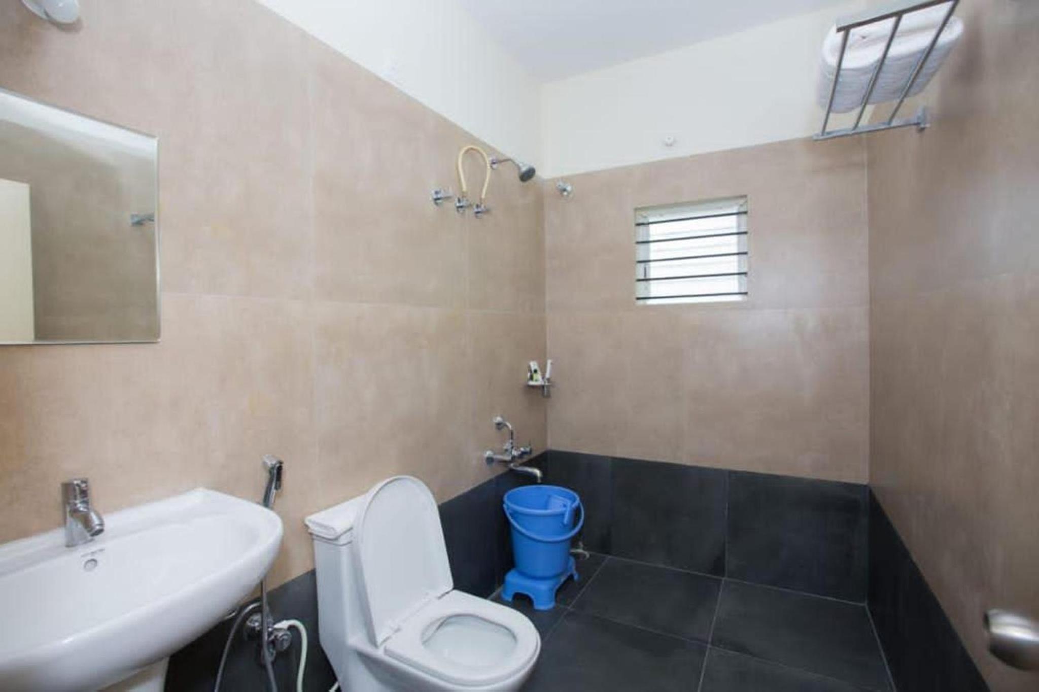 Deluxe Triple Room - Photo 7