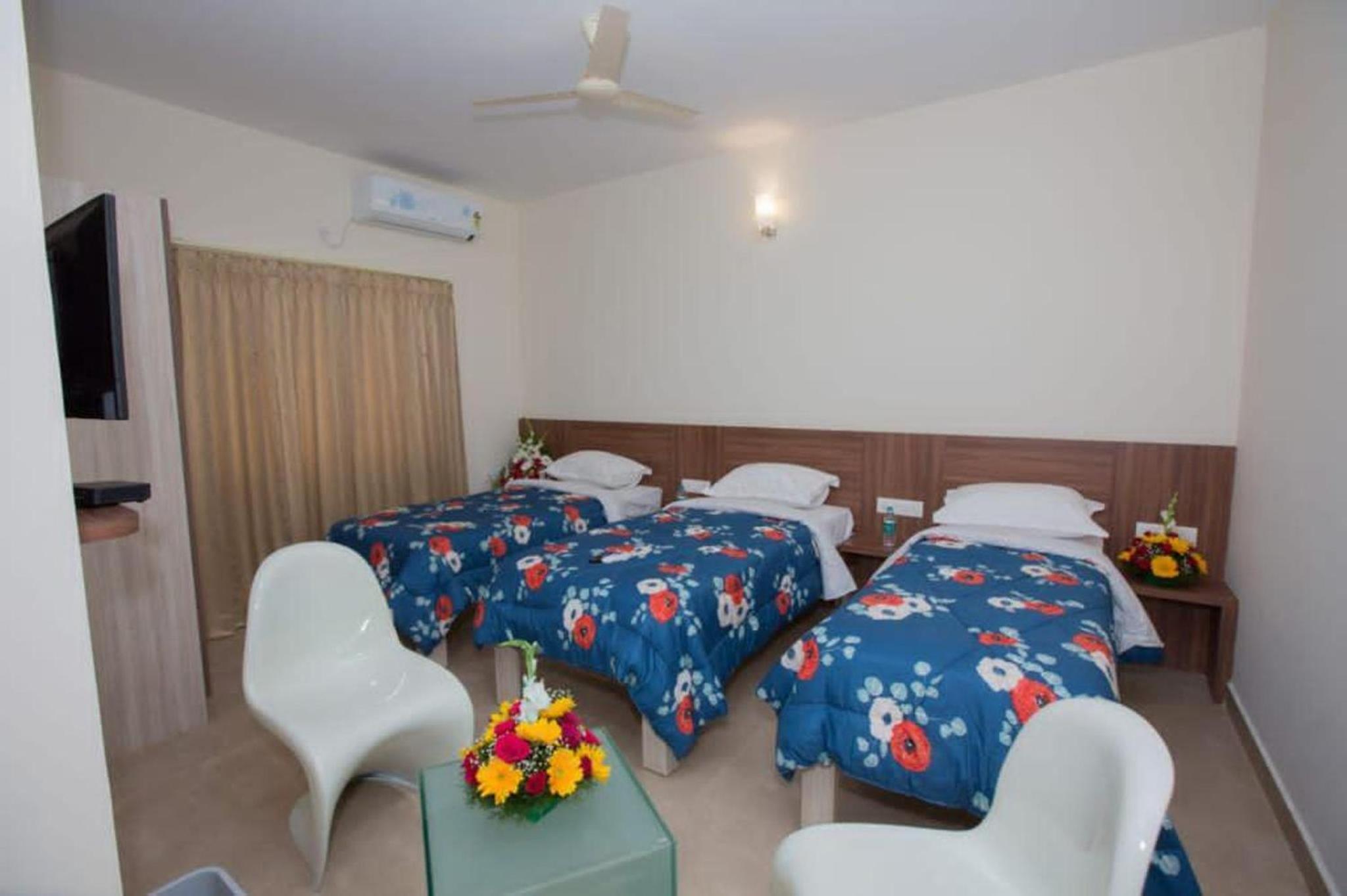 Deluxe Triple Room - Photo 5