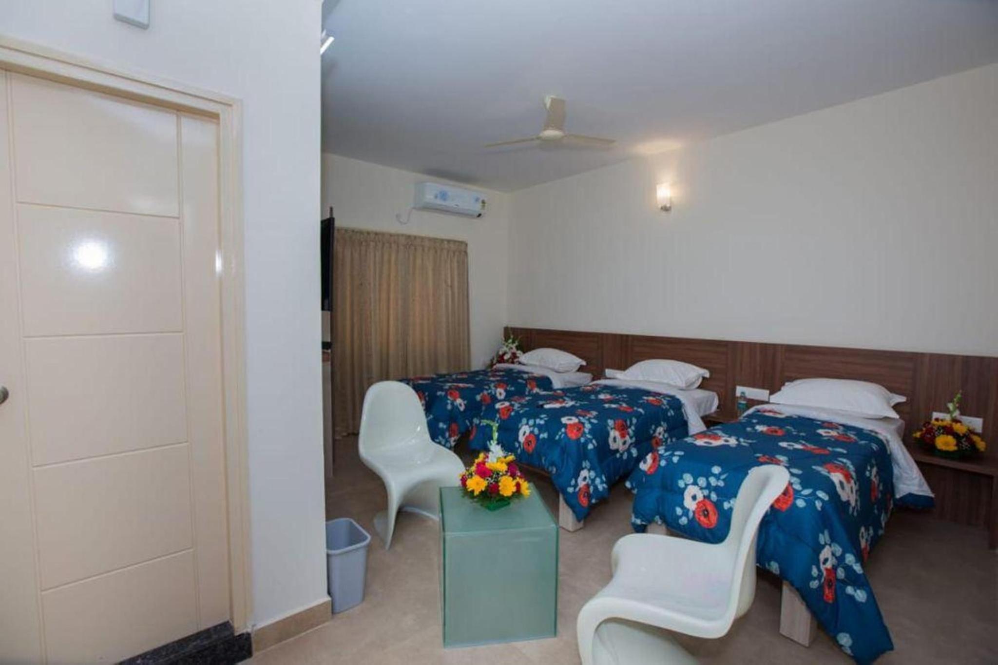 Deluxe Triple Room - Photo 3